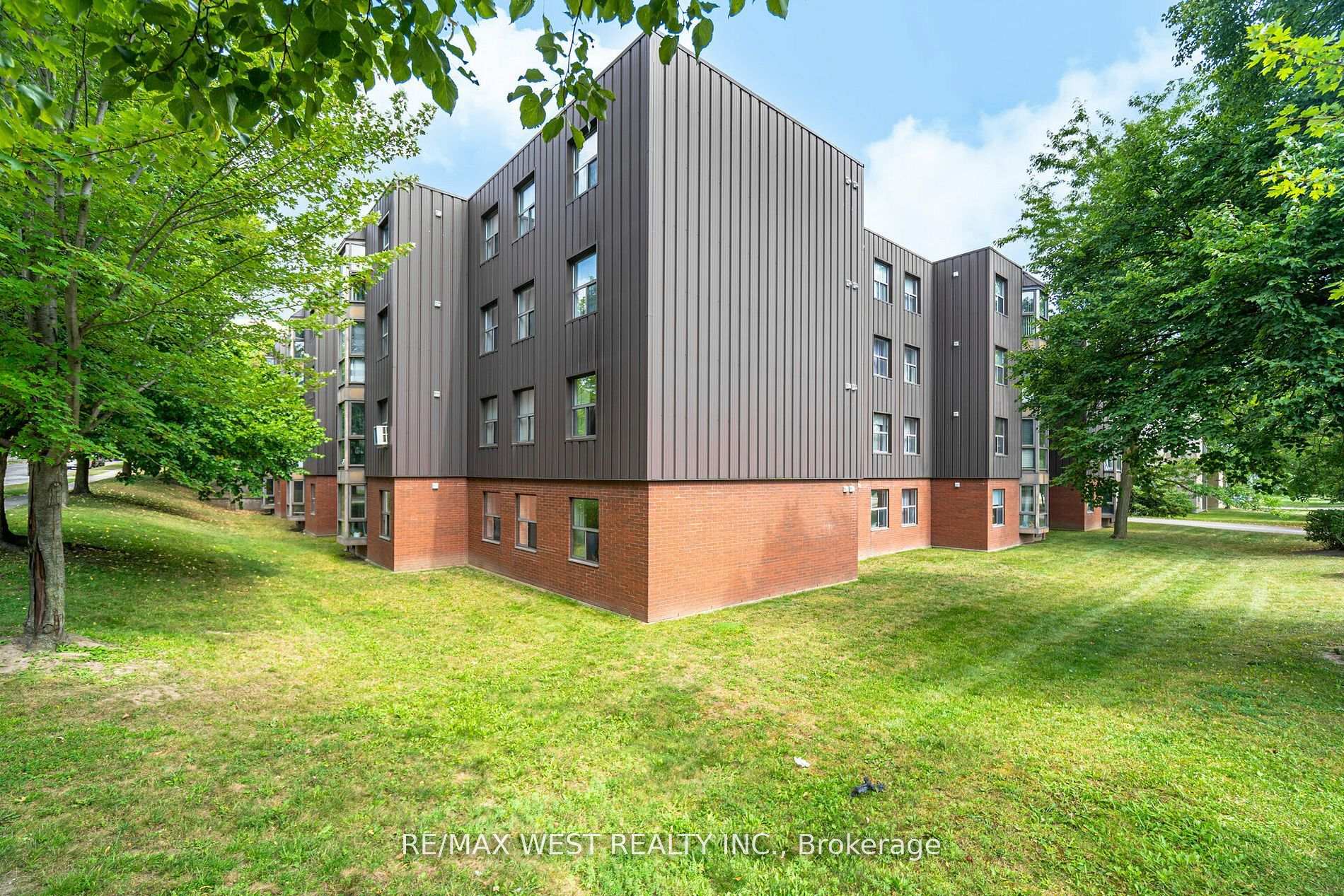 Photo 20 of Unit 209, 10 Ajax Street, Guelph, Junction/Onward Willow — HOMEH