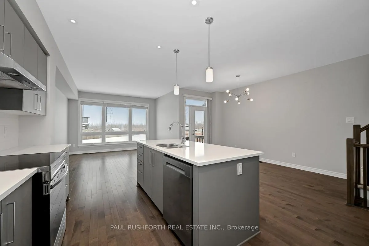 Photo 12 of 4958 Abbott Street E, Ottawa, Kanata - Emerald Meadows/Trailwest — HOMEH