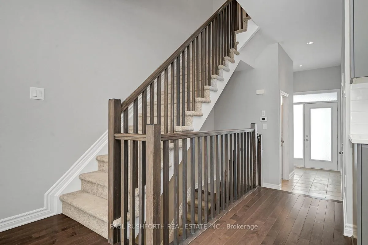 Photo 15 of 4958 Abbott Street E, Ottawa, Kanata - Emerald Meadows/Trailwest — HOMEH