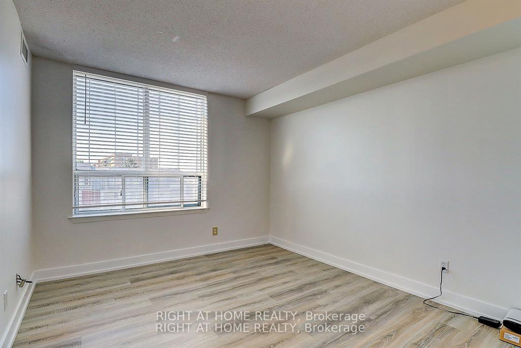 Photo 22 of Unit 404, 1625 Pickering Parkway, Pickering, Village East — HOMEH