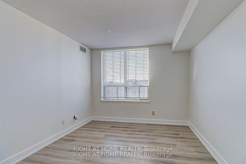 Photo 25 of Unit 404, 1625 Pickering Parkway, Pickering, Village East — HOMEH