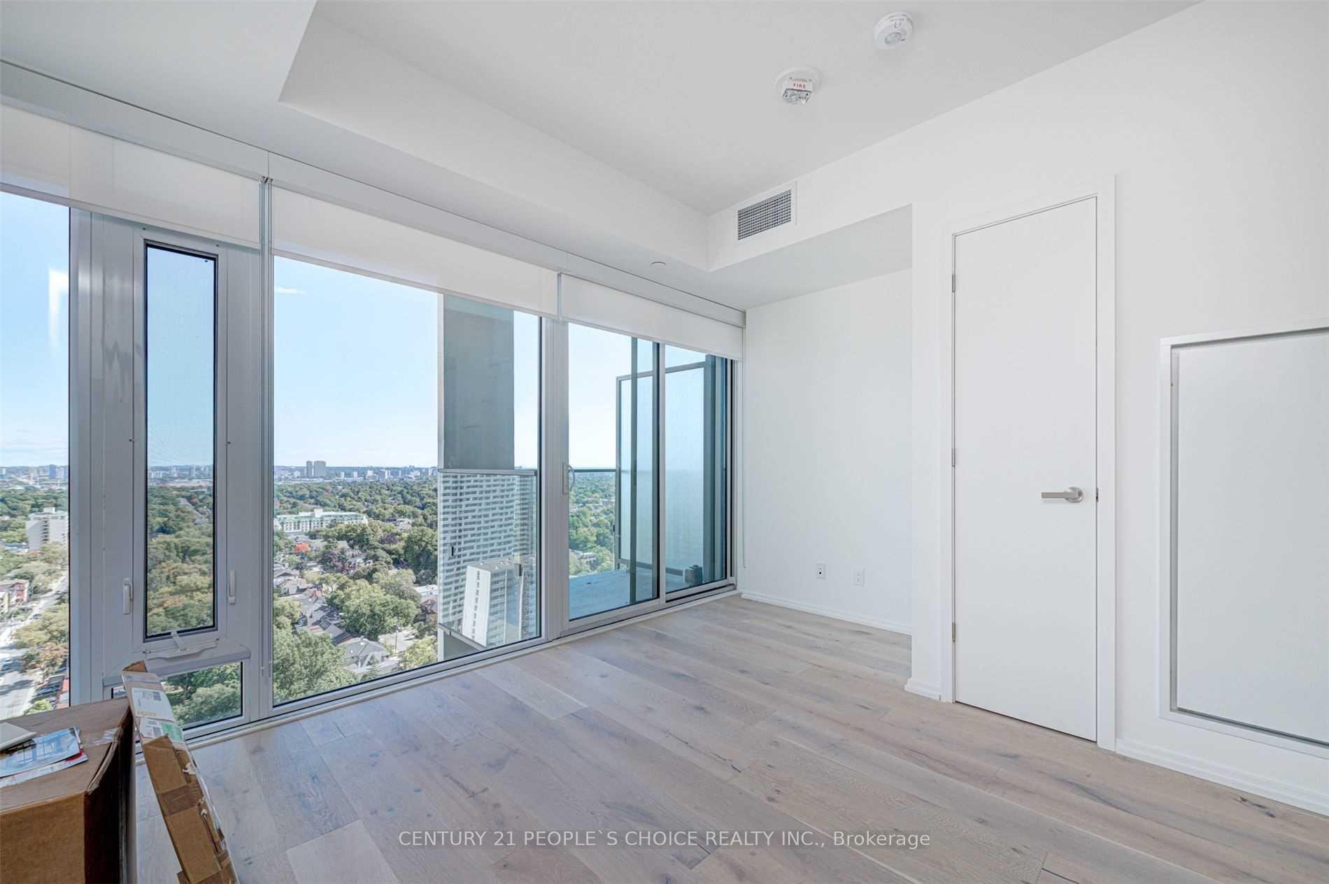 Photo 2 of Unit 3006, 5 Soudan Avenue, Toronto, Mount Pleasant West — HOMEH