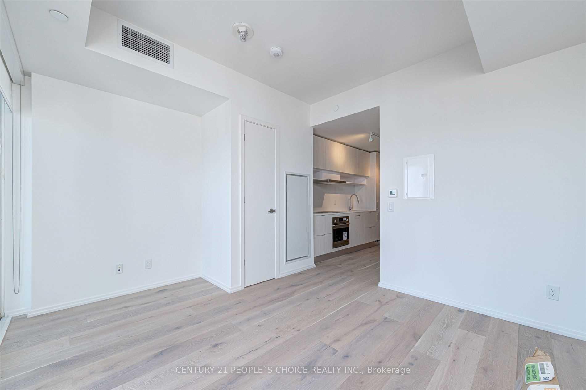 Photo 3 of Unit 3006, 5 Soudan Avenue, Toronto, Mount Pleasant West — HOMEH