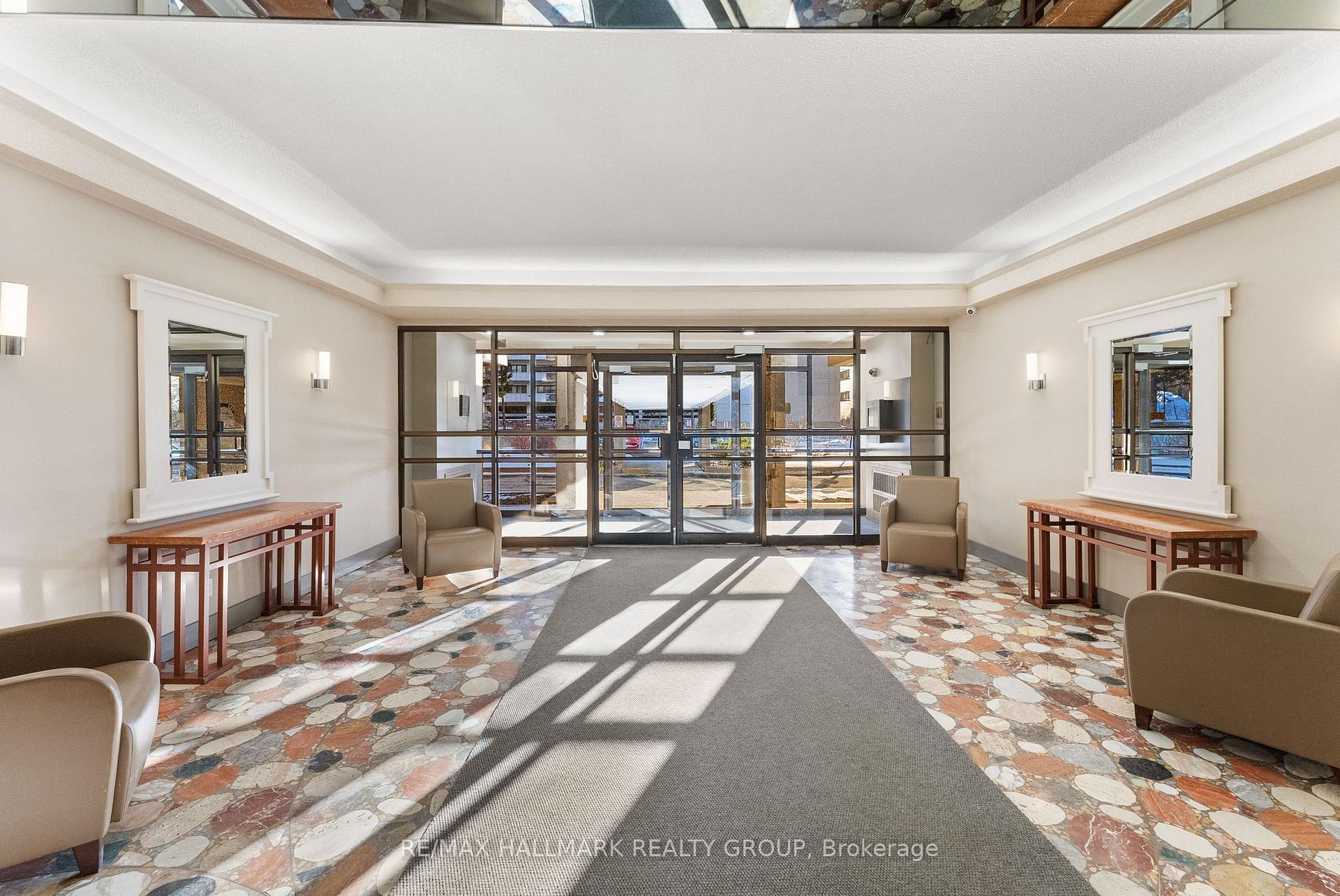 Photo 7 of Unit 2008, 1785 Frobisher Lane, Ottawa, Riverview Park — HOMEH