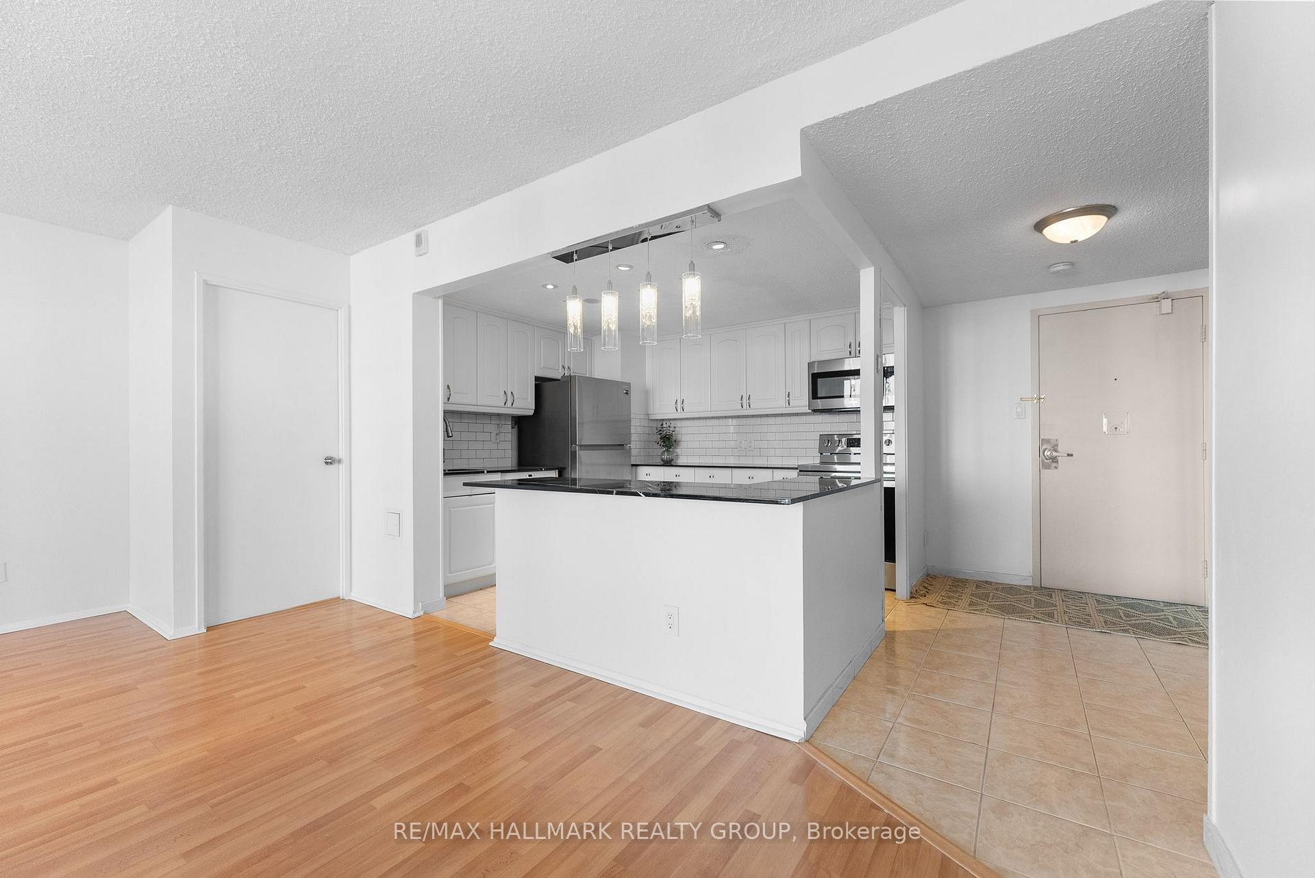 Photo 11 of Unit 2008, 1785 Frobisher Lane, Ottawa, Riverview Park — HOMEH