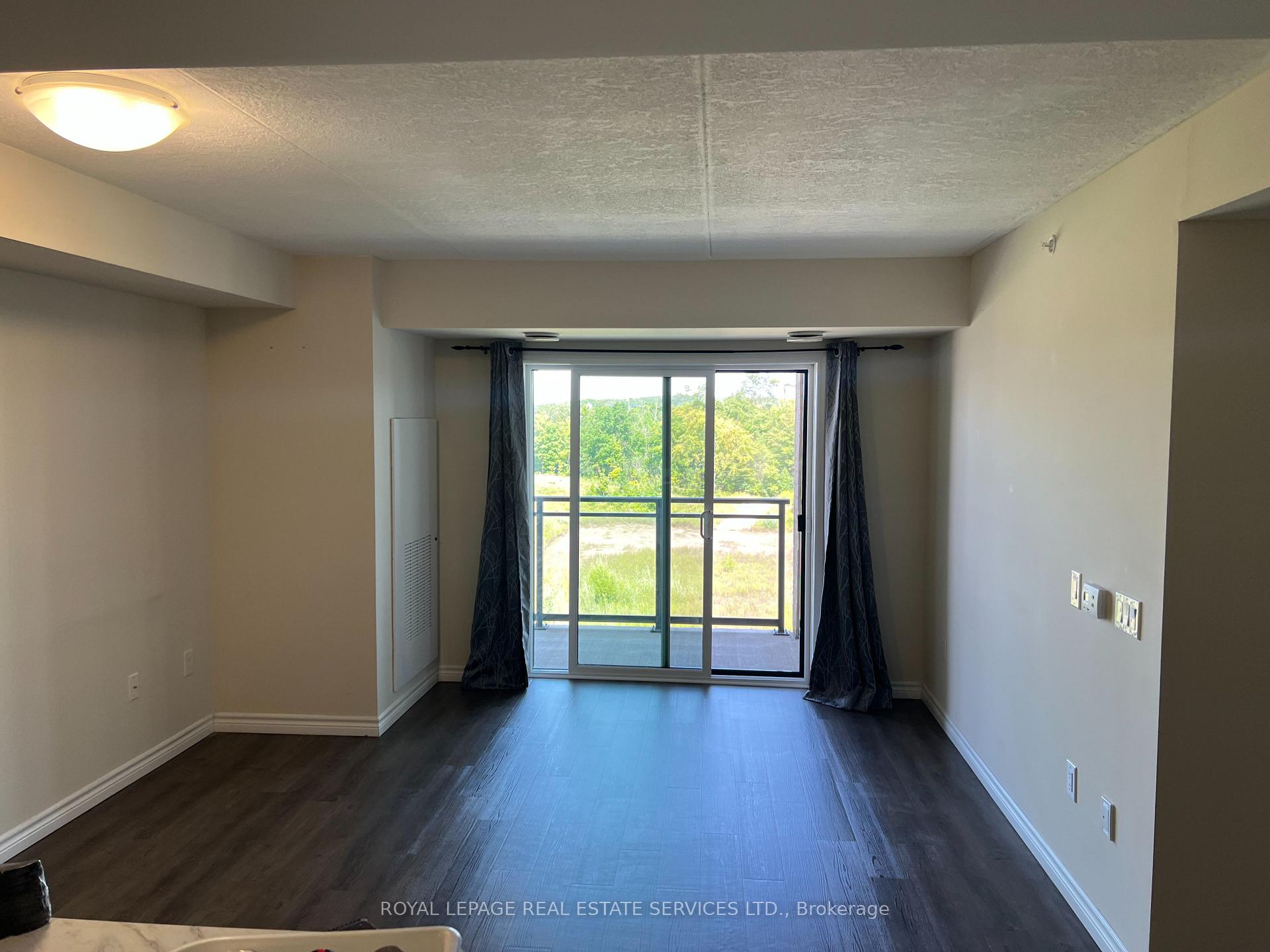 Photo 2 of Unit 408-2, 7 Kay Crescent, Guelph, Pineridge/Westminster Woods — HOMEH