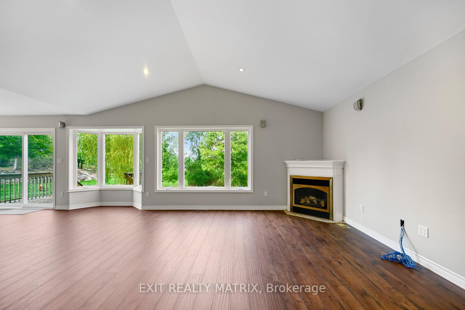Photo 7 of 145 Garfield Street S, Gananoque — HOMEH