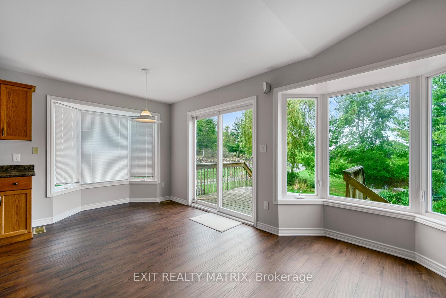 Photo 17 of 145 Garfield Street S, Gananoque — HOMEH