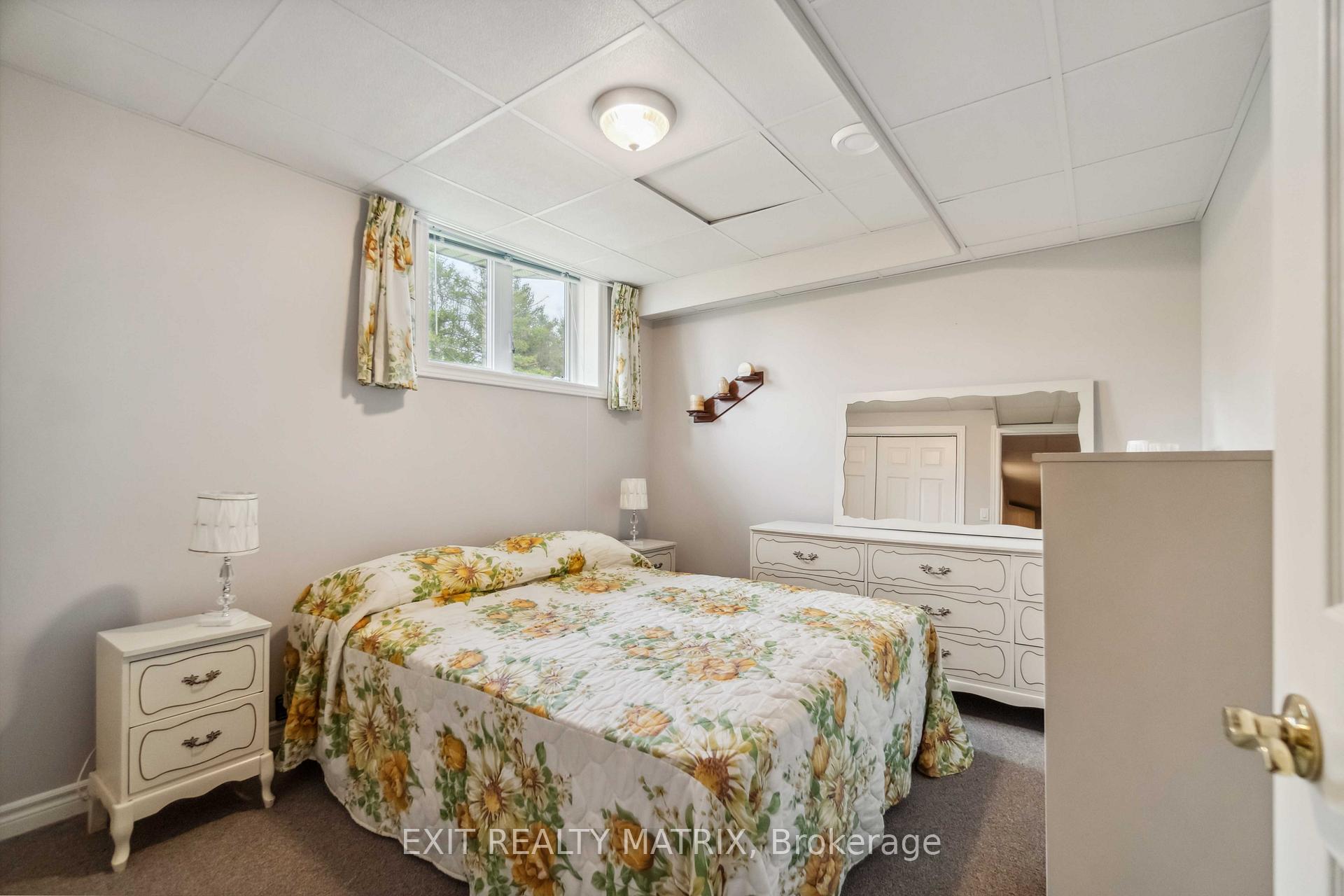 Photo 25 of 145 Garfield Street S, Gananoque — HOMEH