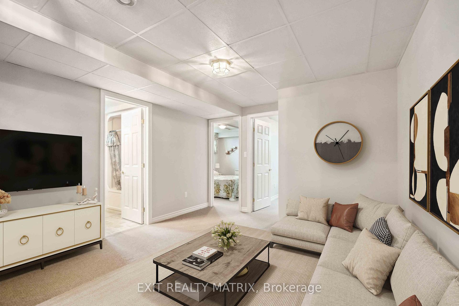 Photo 33 of 145 Garfield Street S, Gananoque — HOMEH