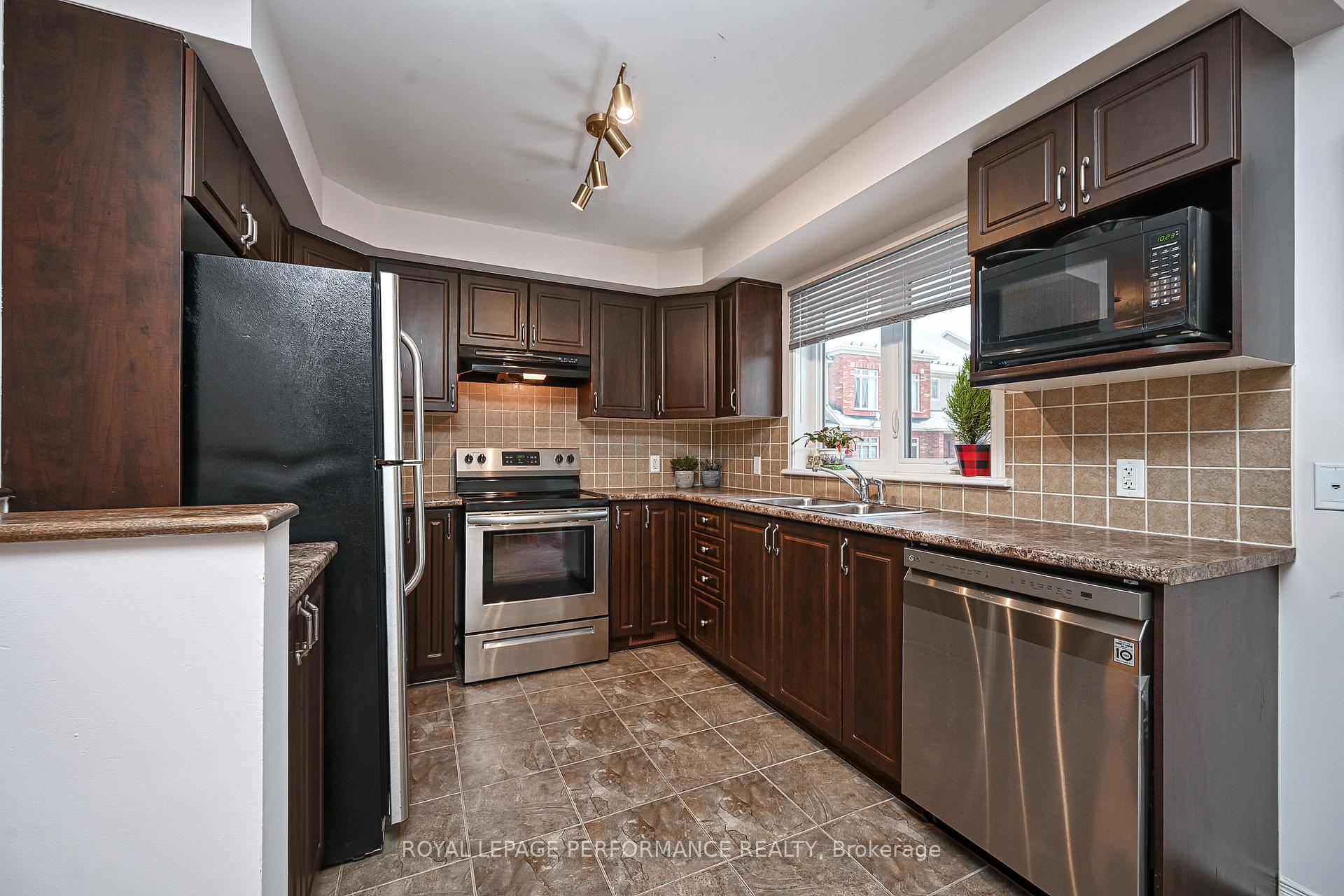 Photo 36 of Unit 133, 1512 Walkley Road, Ottawa, Heron Gate/Industrial Park — HOMEH