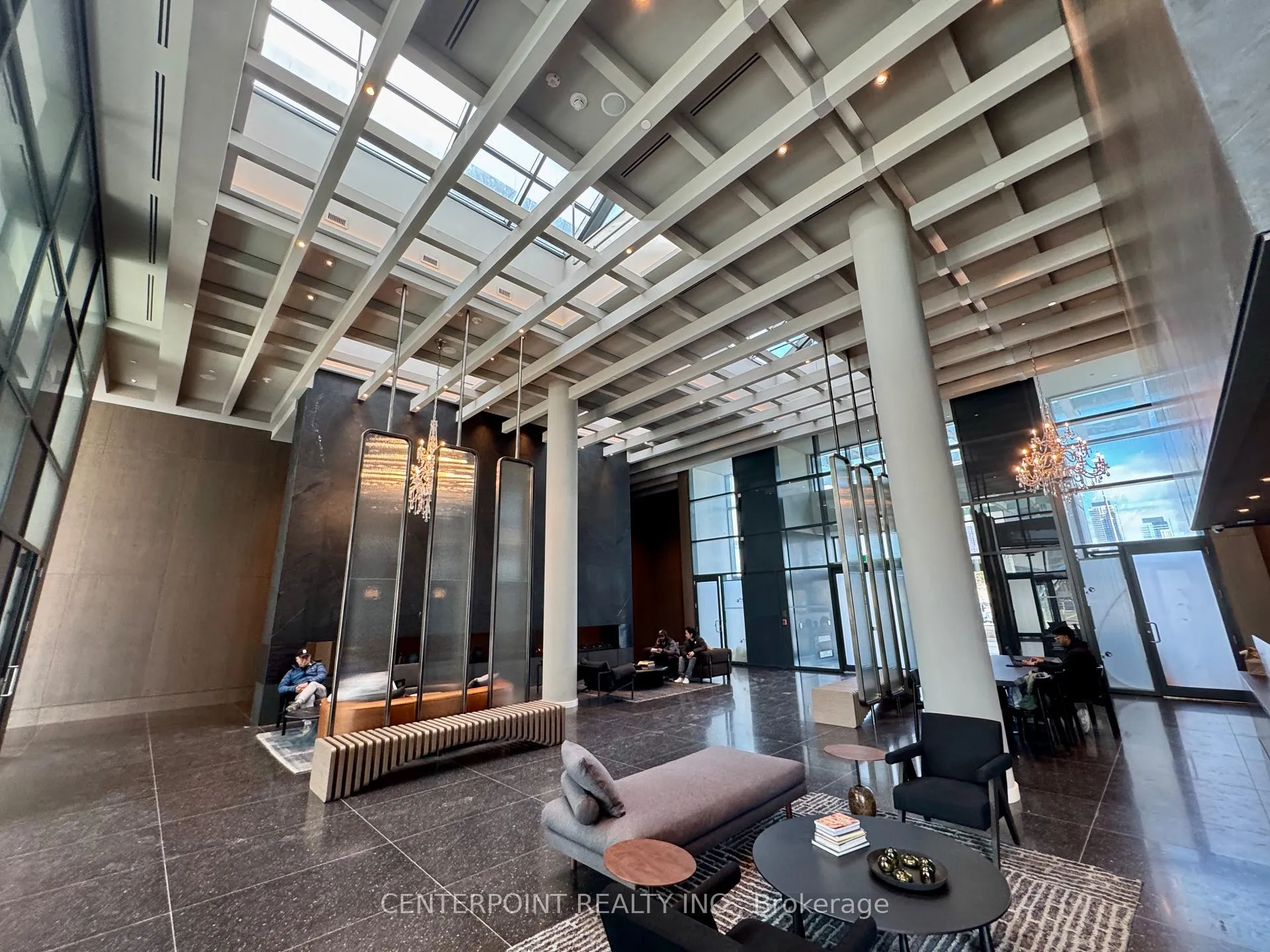 Photo 1 of Unit 810, 8 Interchange Way, Vaughan, Vaughan Corporate Centre — HOMEH