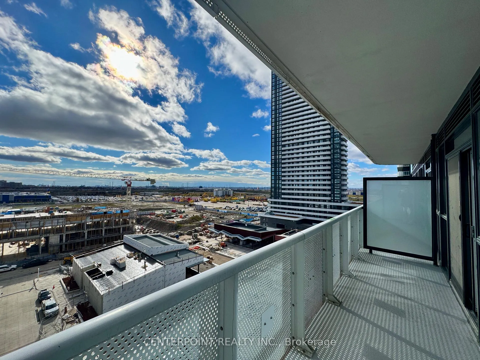 Photo 12 of Unit 810, 8 Interchange Way, Vaughan, Vaughan Corporate Centre — HOMEH