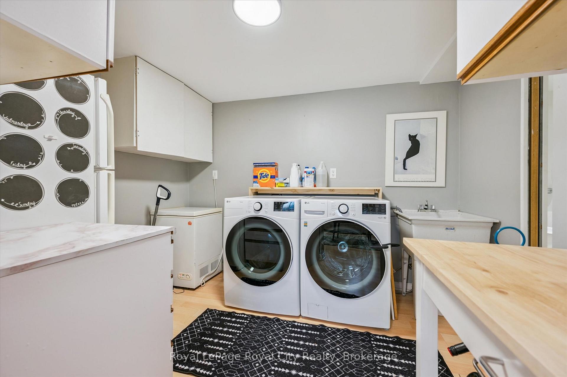 Photo 24 of 406 Scottsdale Drive, Guelph, Dovercliffe Park/Old University — HOMEH