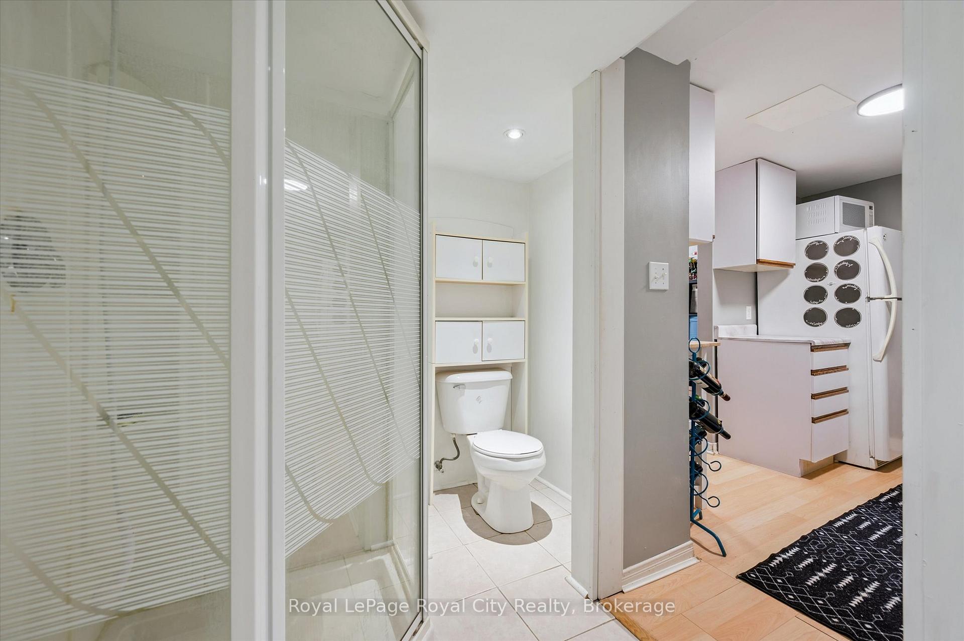 Photo 28 of 406 Scottsdale Drive, Guelph, Dovercliffe Park/Old University — HOMEH