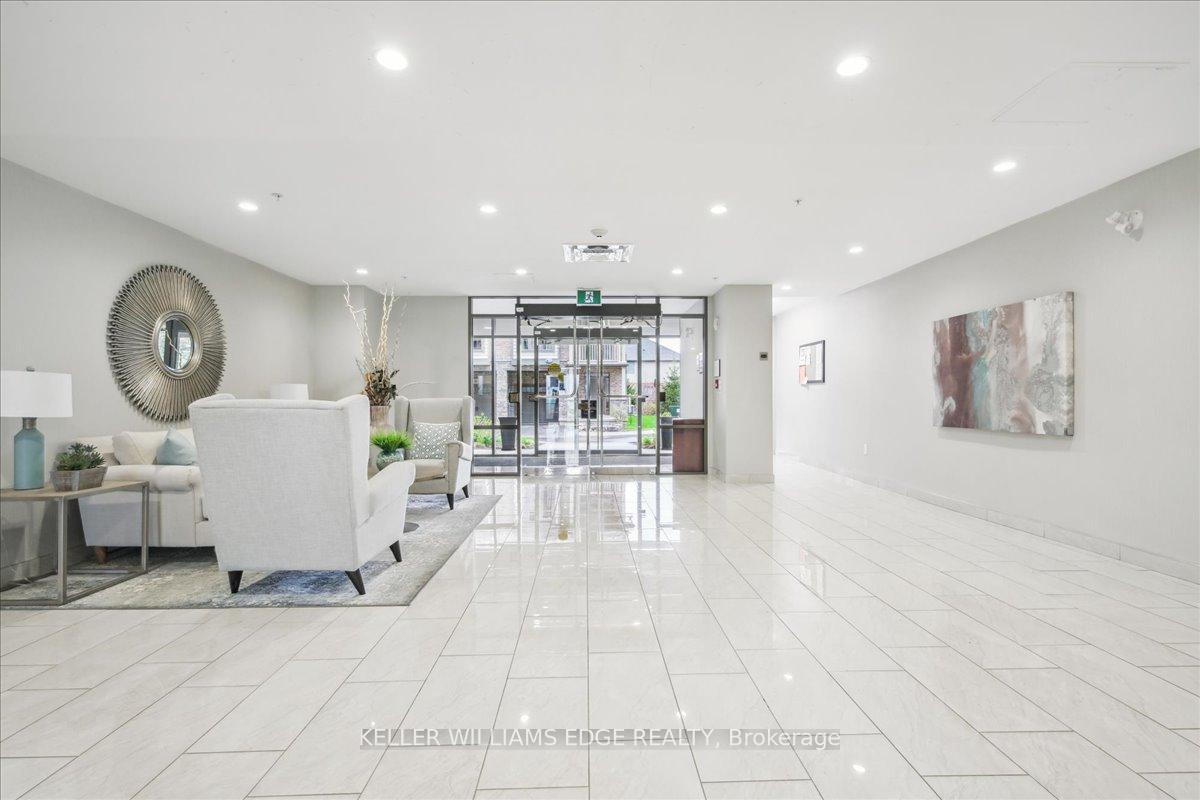 Photo 3 of Unit 330, 35 Southshore Crescent, Hamilton, Lakeshore — HOMEH