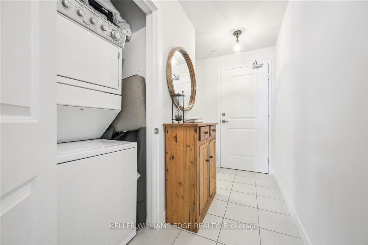Photo 7 of Unit 330, 35 Southshore Crescent, Hamilton, Lakeshore — HOMEH