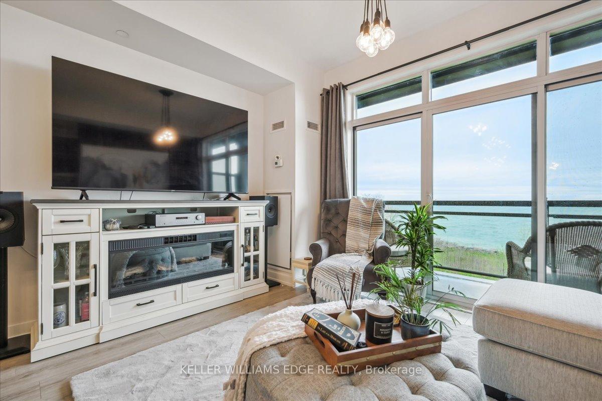 Photo 9 of Unit 330, 35 Southshore Crescent, Hamilton, Lakeshore — HOMEH
