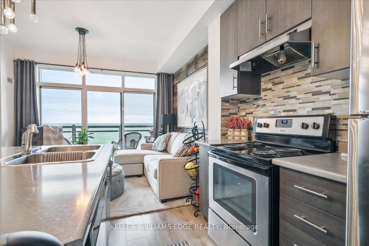 Photo 23 of Unit 330, 35 Southshore Crescent, Hamilton, Lakeshore — HOMEH