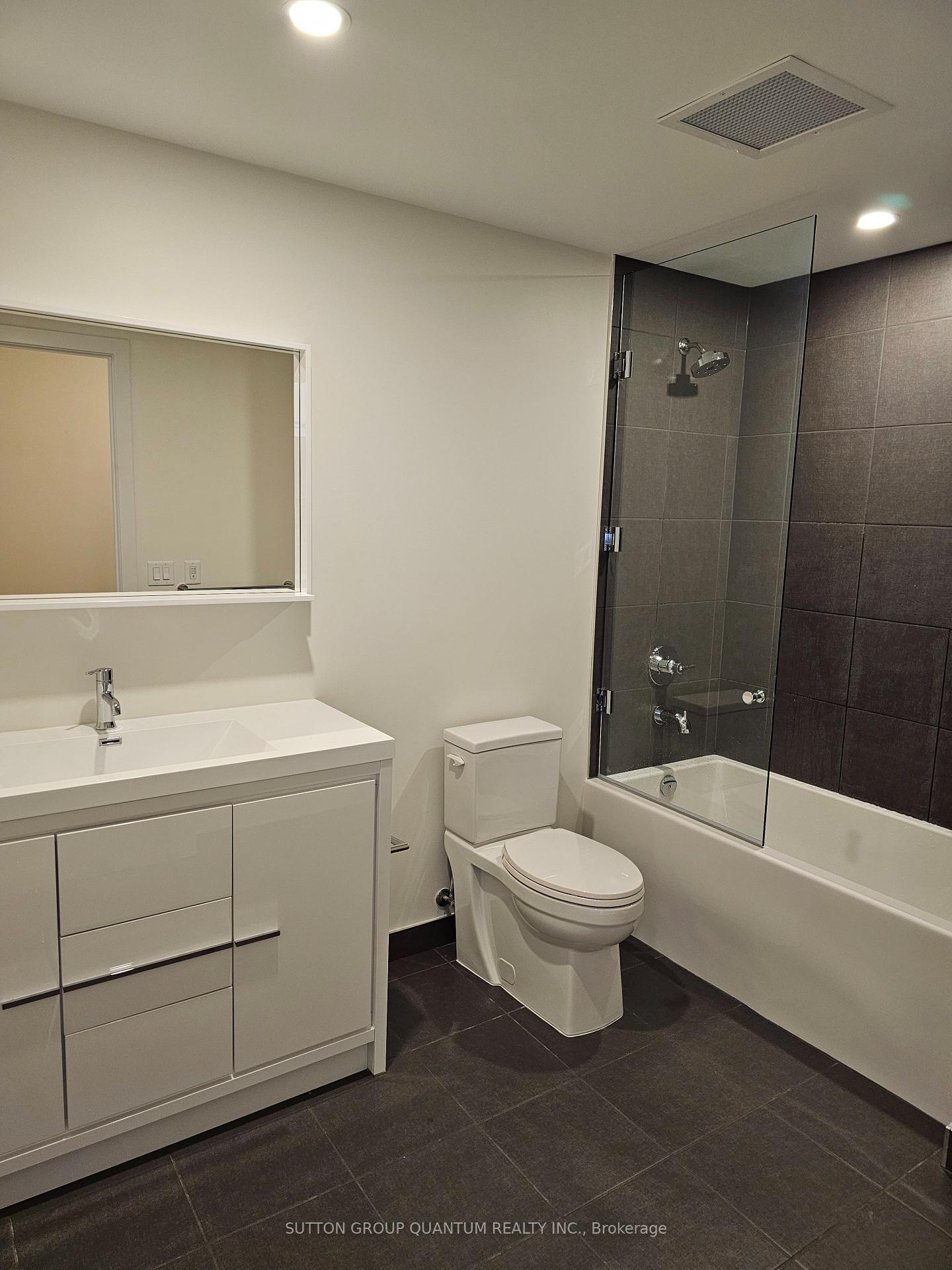 Photo 11 of Unit 919, 212 King William Street, Hamilton, Beasley — HOMEH
