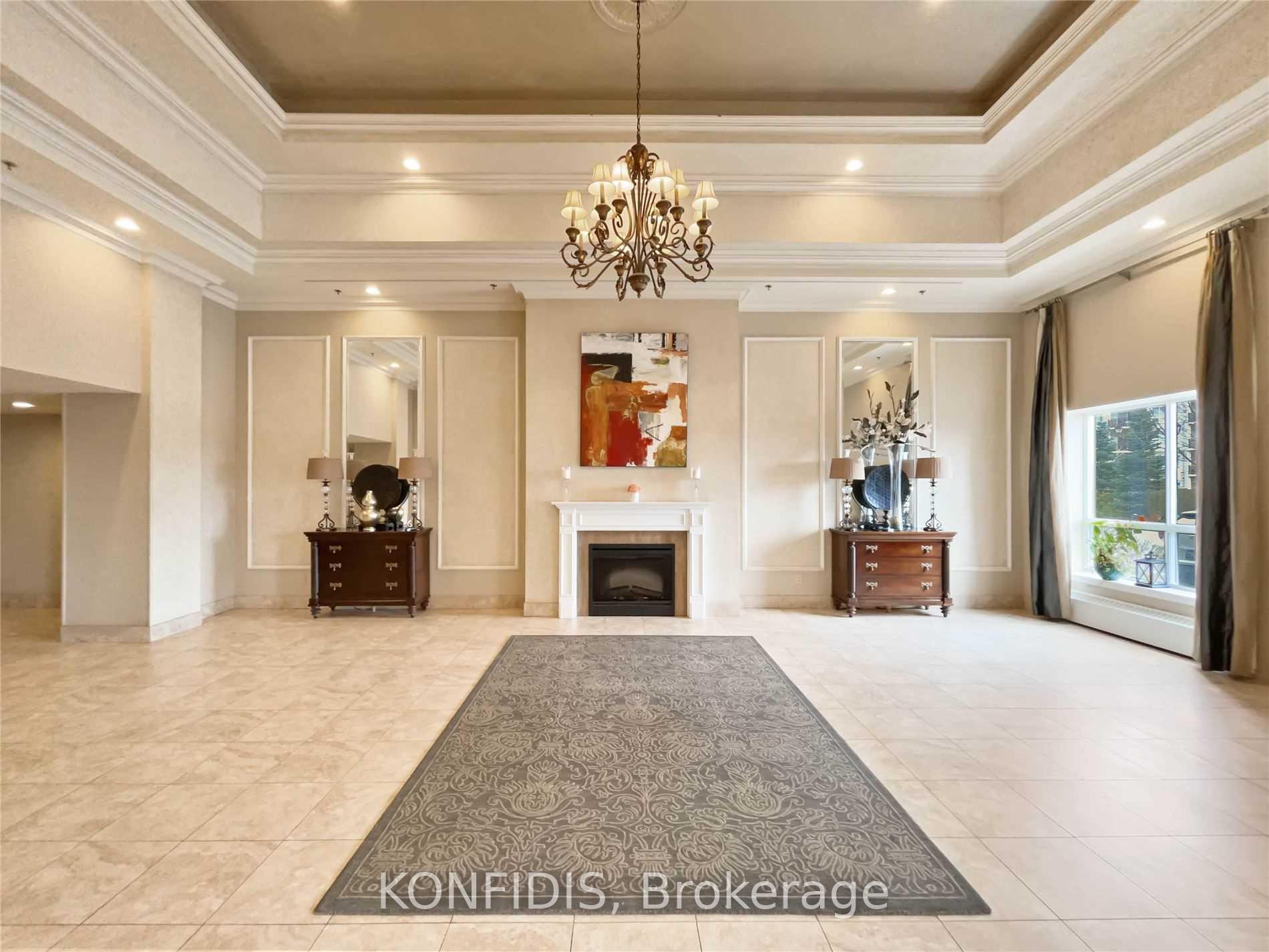 Photo 11 of Unit 702, 8 Maison Parc Court, Vaughan, Lakeview Estates — HOMEH