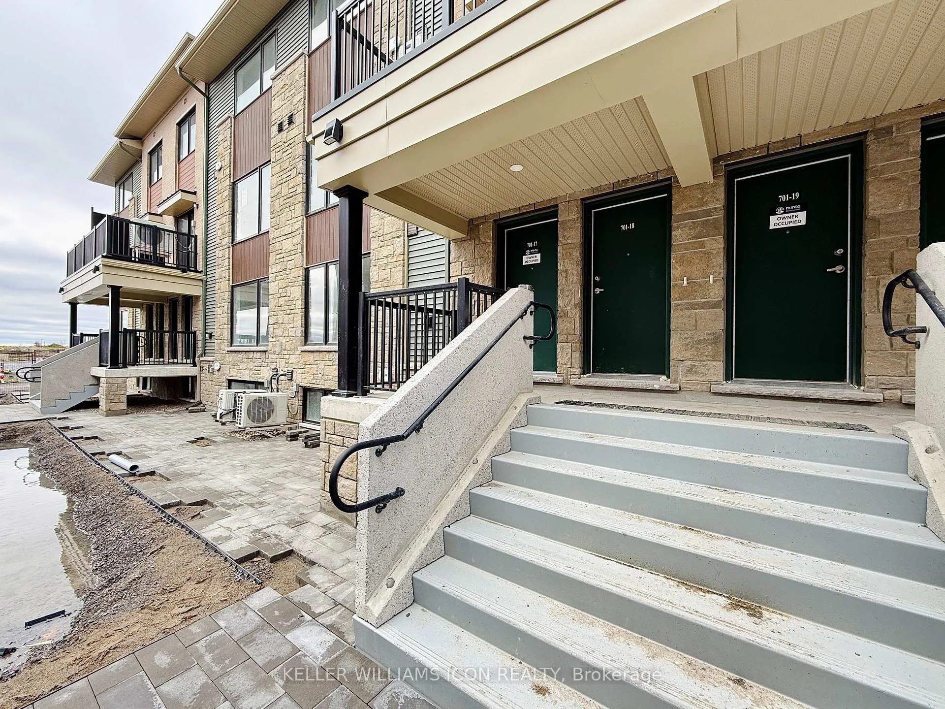 Photo 1 of Unit 19, 701 Glenroy Gilbert Drive, Ottawa, Barrhaven - Strandherd — HOMEH