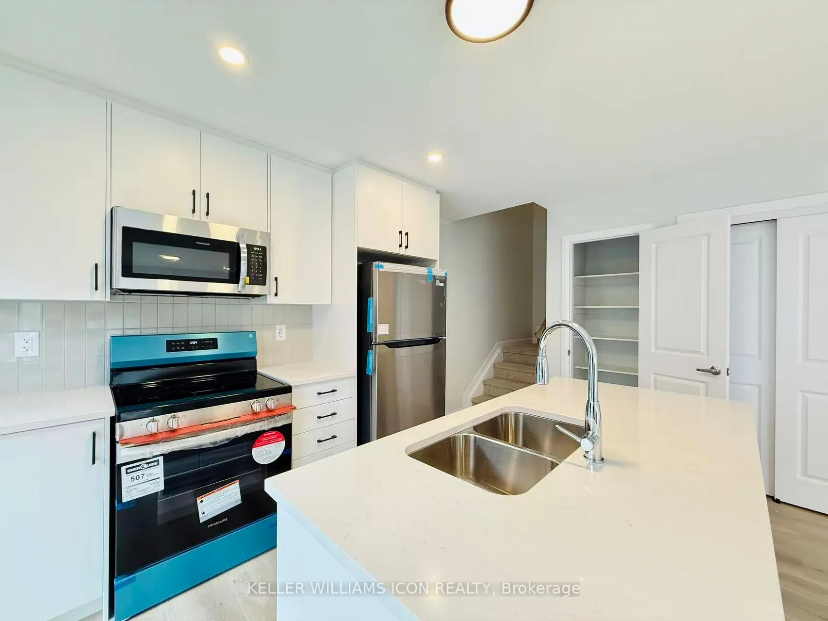 Photo 6 of Unit 19, 701 Glenroy Gilbert Drive, Ottawa, Barrhaven - Strandherd — HOMEH