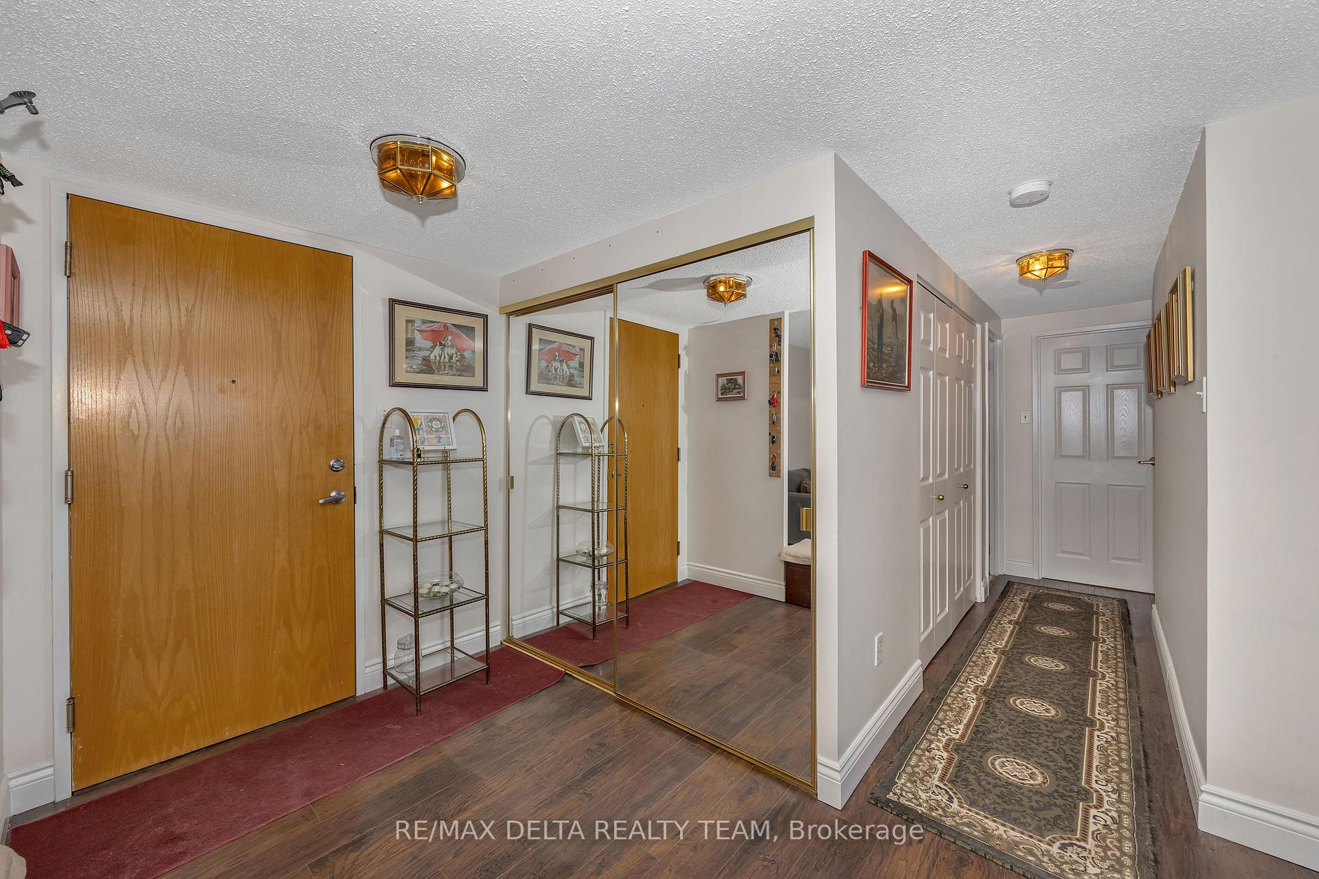 Photo 3 of Unit 1203, 2759 Carousel Crescent, Ottawa, Emerald Woods/Sawmill Creek — HOMEH