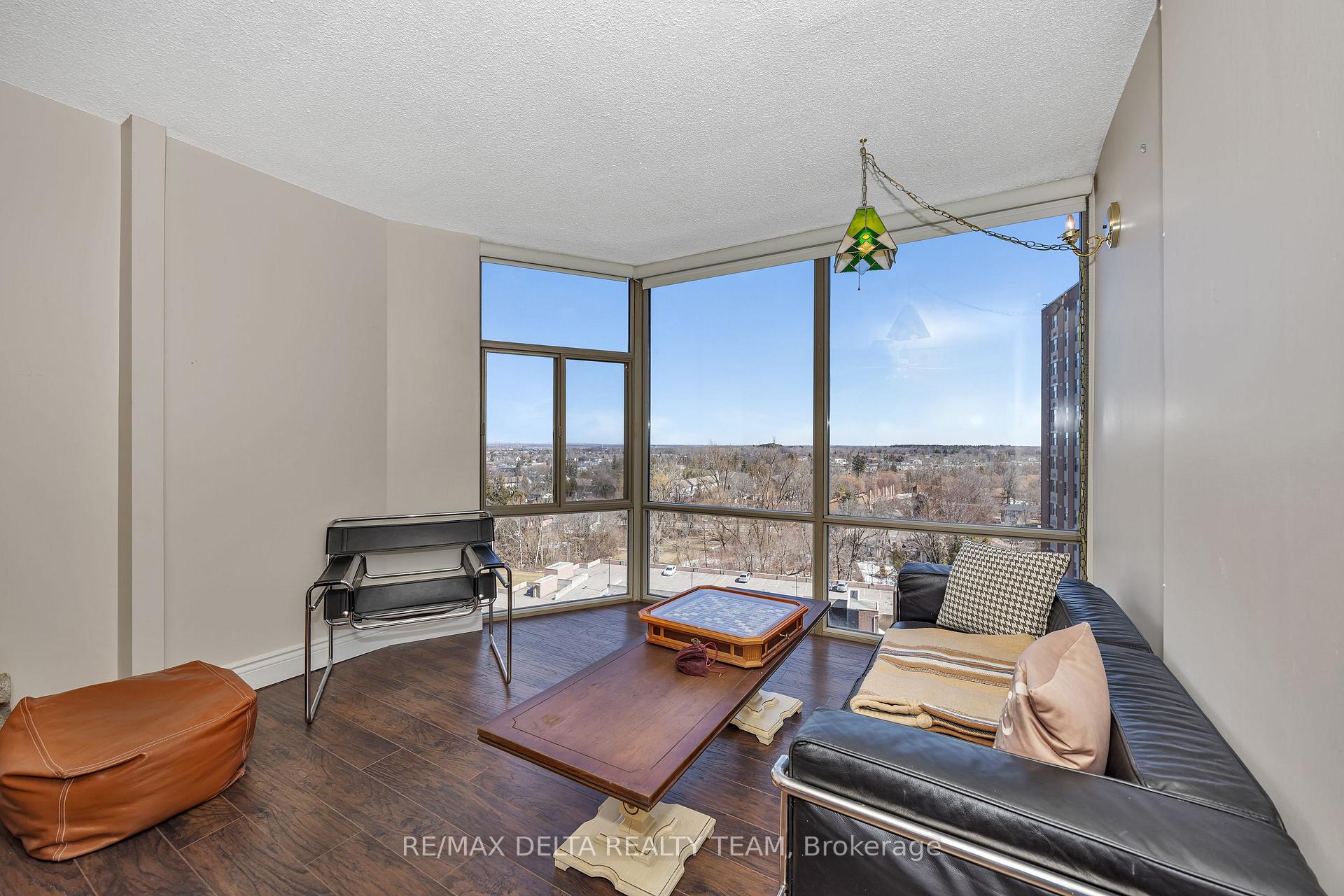 Photo 11 of Unit 1203, 2759 Carousel Crescent, Ottawa, Emerald Woods/Sawmill Creek — HOMEH
