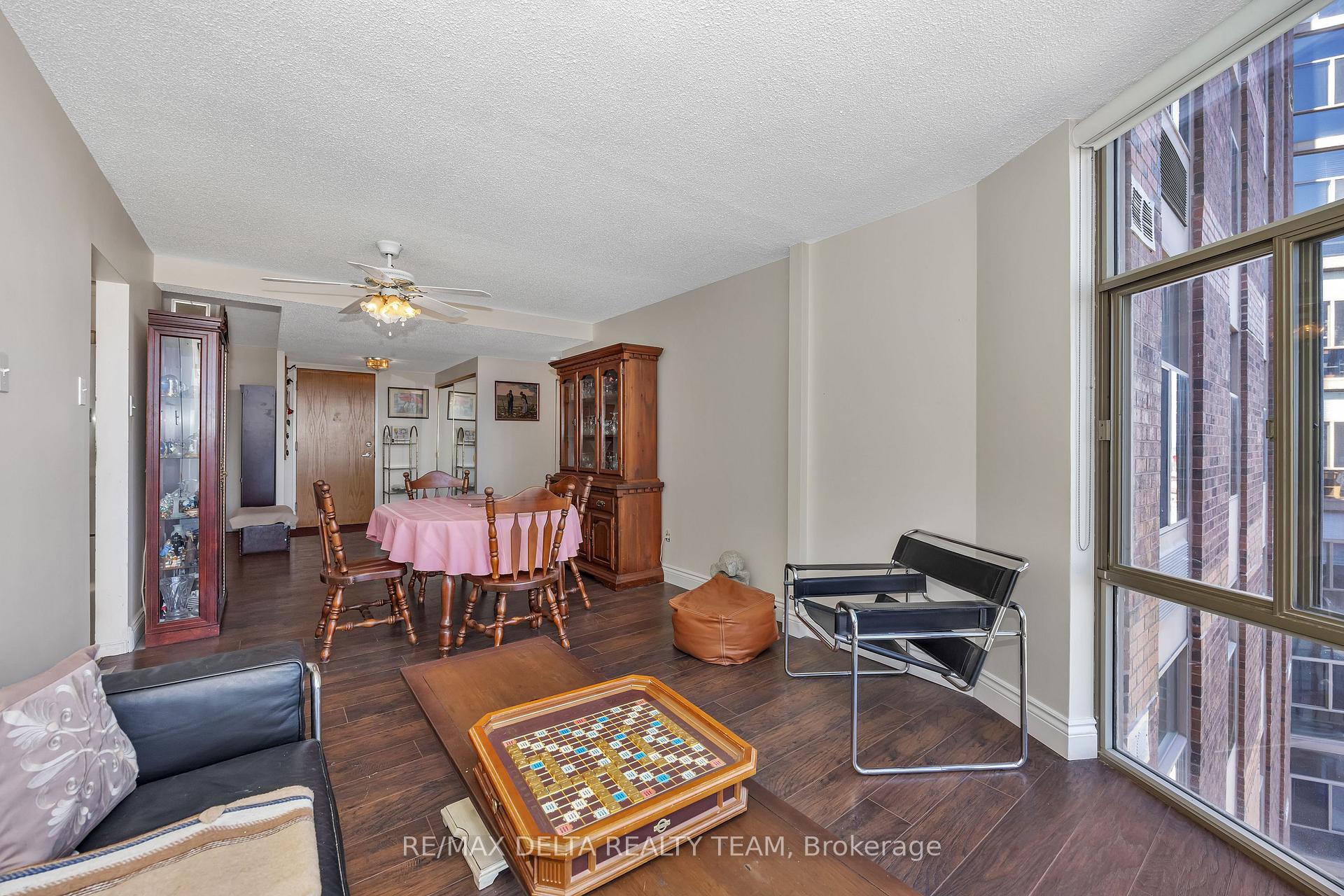 Photo 13 of Unit 1203, 2759 Carousel Crescent, Ottawa, Emerald Woods/Sawmill Creek — HOMEH
