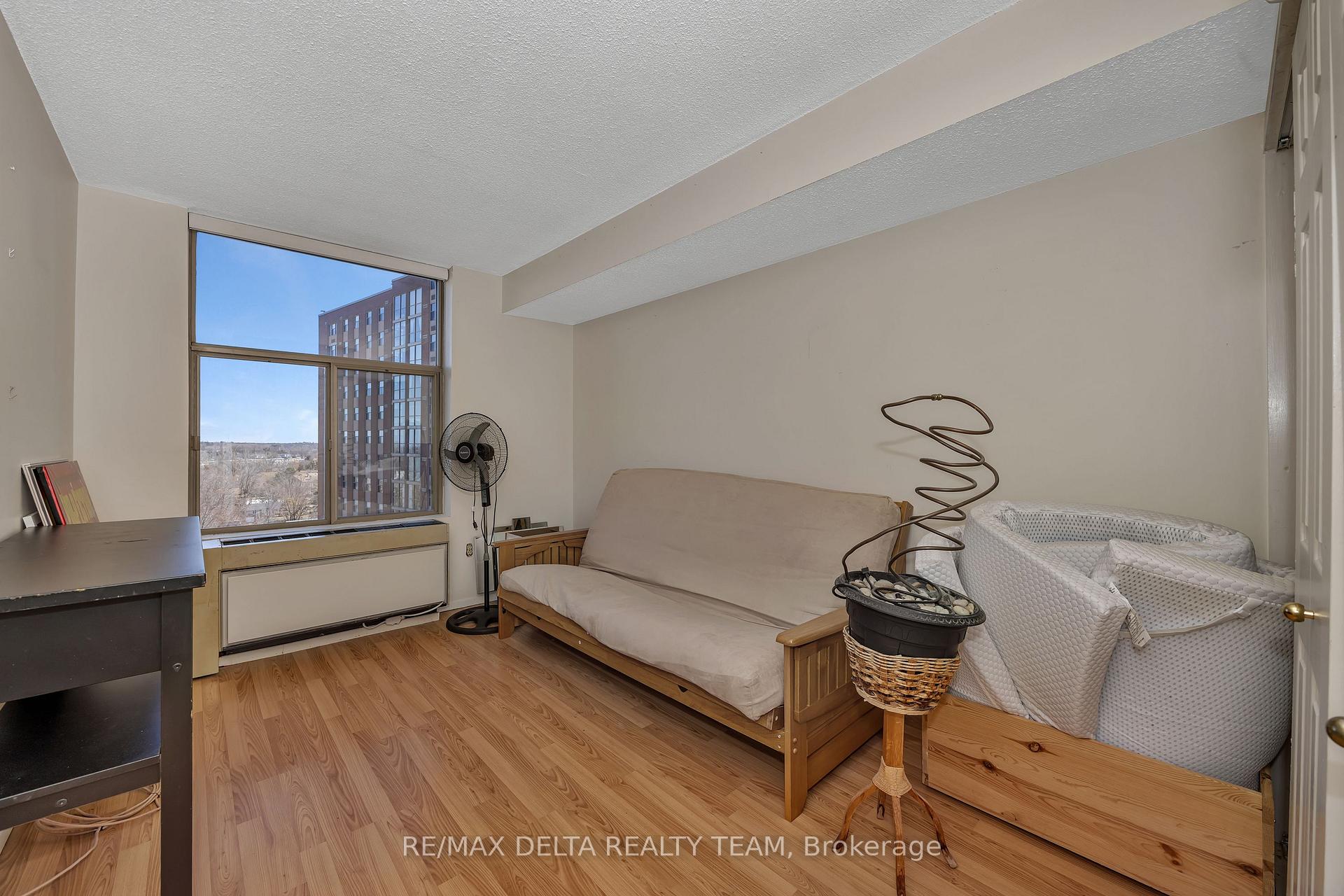 Photo 21 of Unit 1203, 2759 Carousel Crescent, Ottawa, Emerald Woods/Sawmill Creek — HOMEH