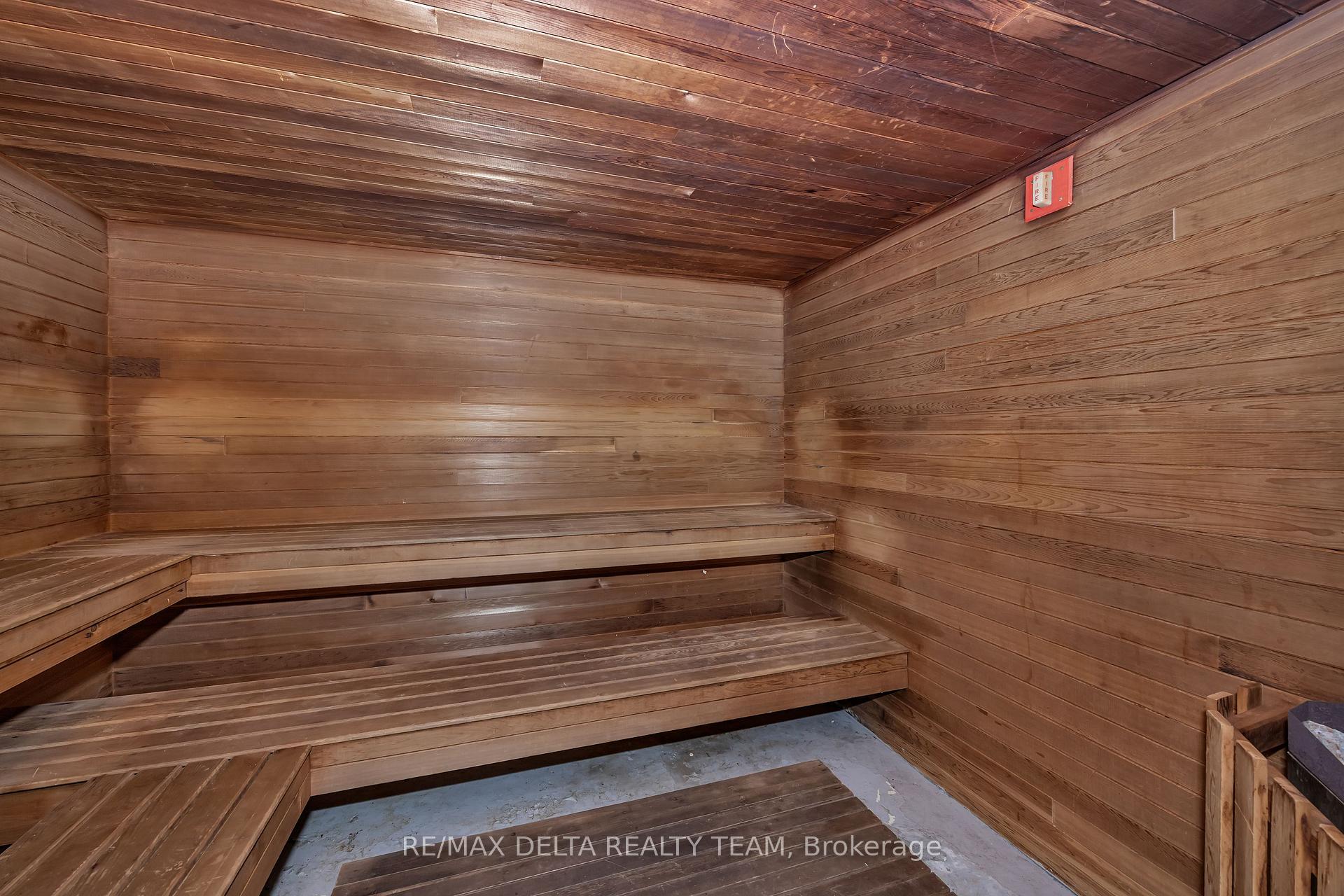 Photo 29 of Unit 1203, 2759 Carousel Crescent, Ottawa, Emerald Woods/Sawmill Creek — HOMEH