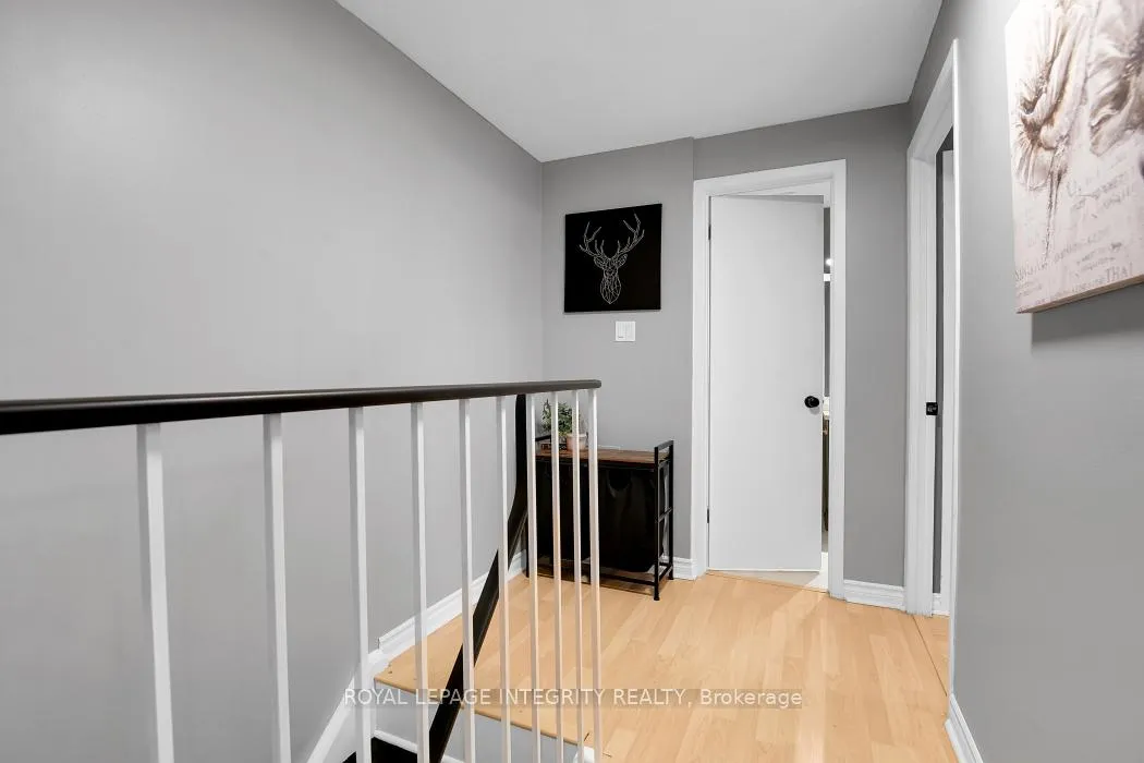 Photo 15 of Unit #6, 20 Sweetbriar Circle, Ottawa, Barrhaven - Pheasant Run — HOMEH