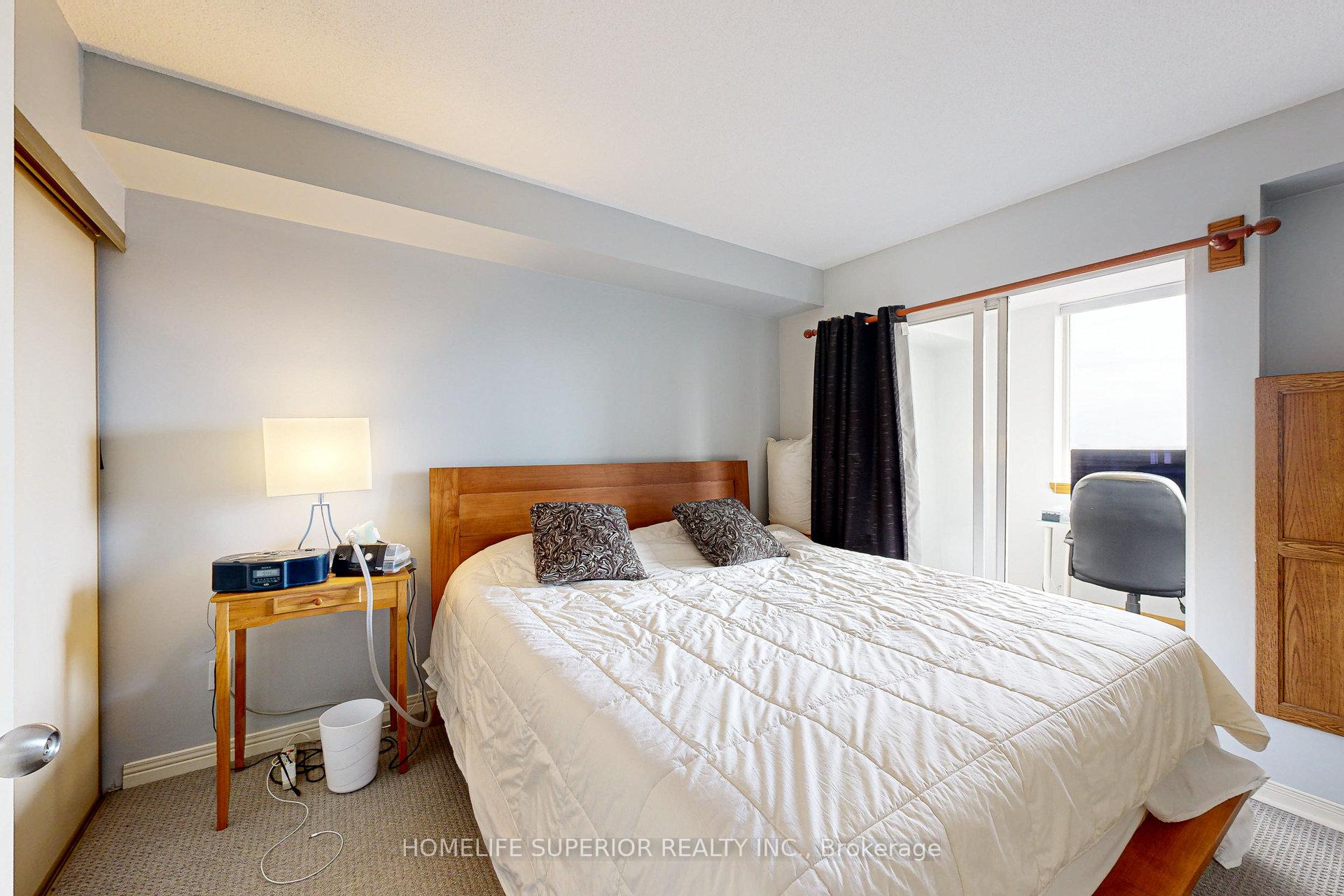 Photo 8 of Unit 603, 711 Rossland Road E, Whitby, Pringle Creek — HOMEH