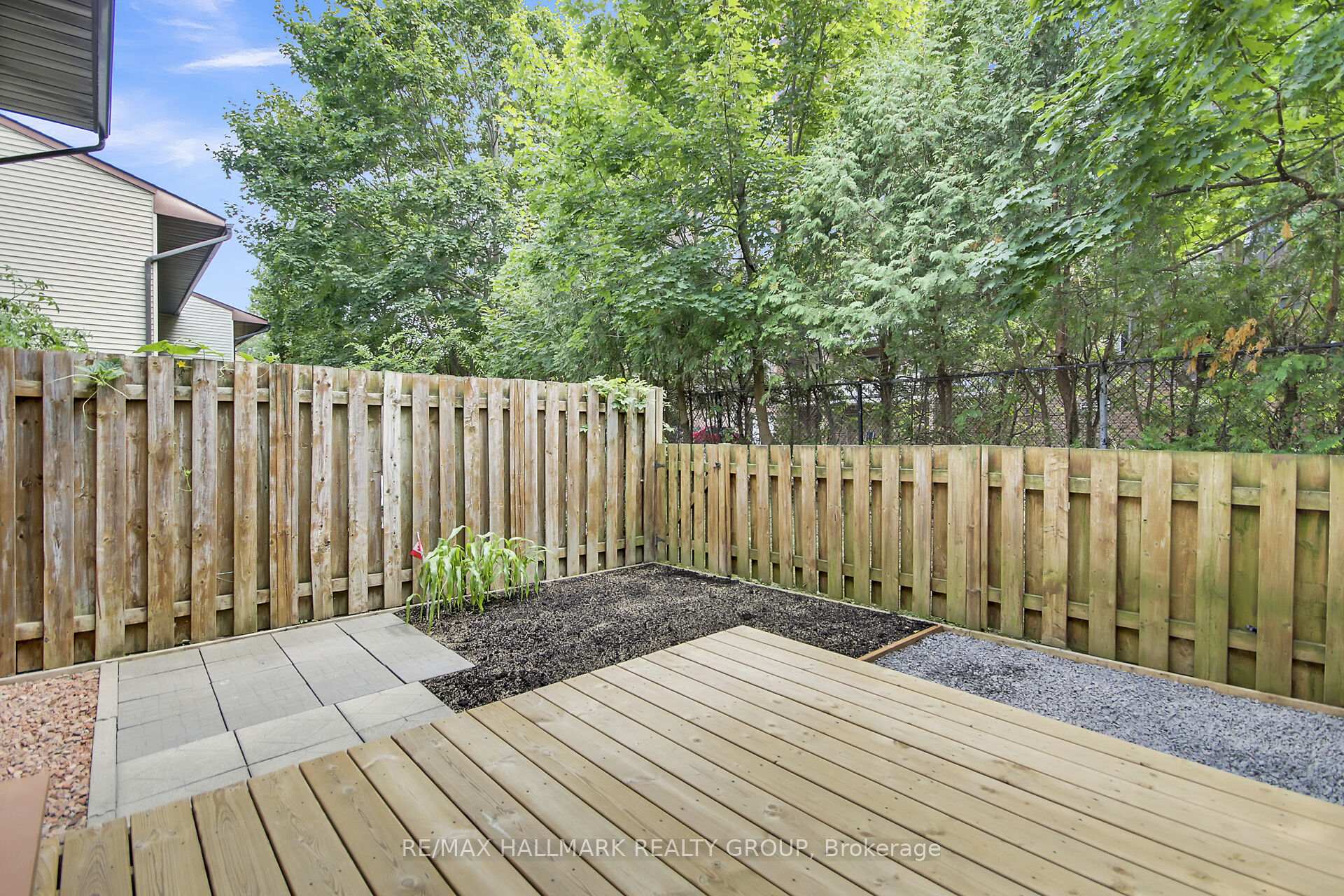 Photo 32 of Unit 113, 2570 Southvale Crescent, Ottawa, Sheffield Glen/Industrial Park — HOMEH