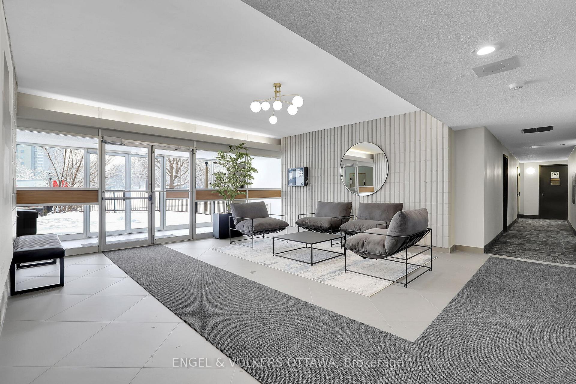 Photo 2 of Unit 1703, 2935 Richmond Road, Ottawa, Britannia Heights — HOMEH