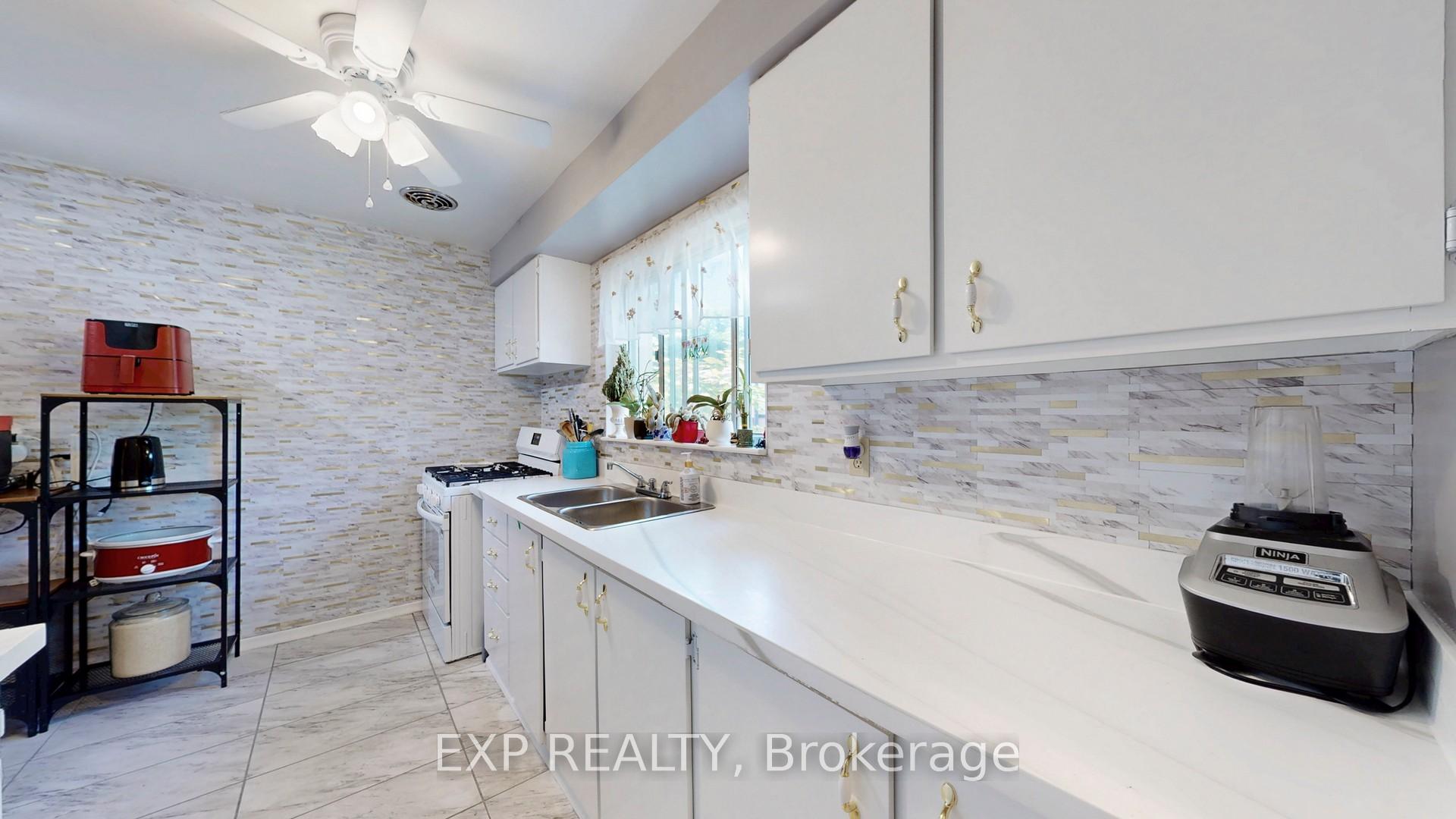 Photo 13 of Unit 73, 1235 Radom Street, Pickering, Bay Ridges — HOMEH