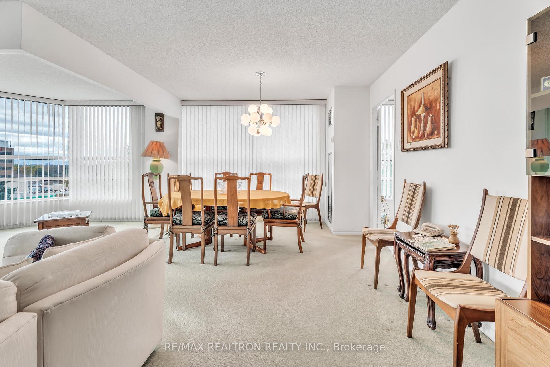 Photo 13 of Unit 411, 7825 Bayview Avenue, Markham, Aileen-Willowbrook — HOMEH