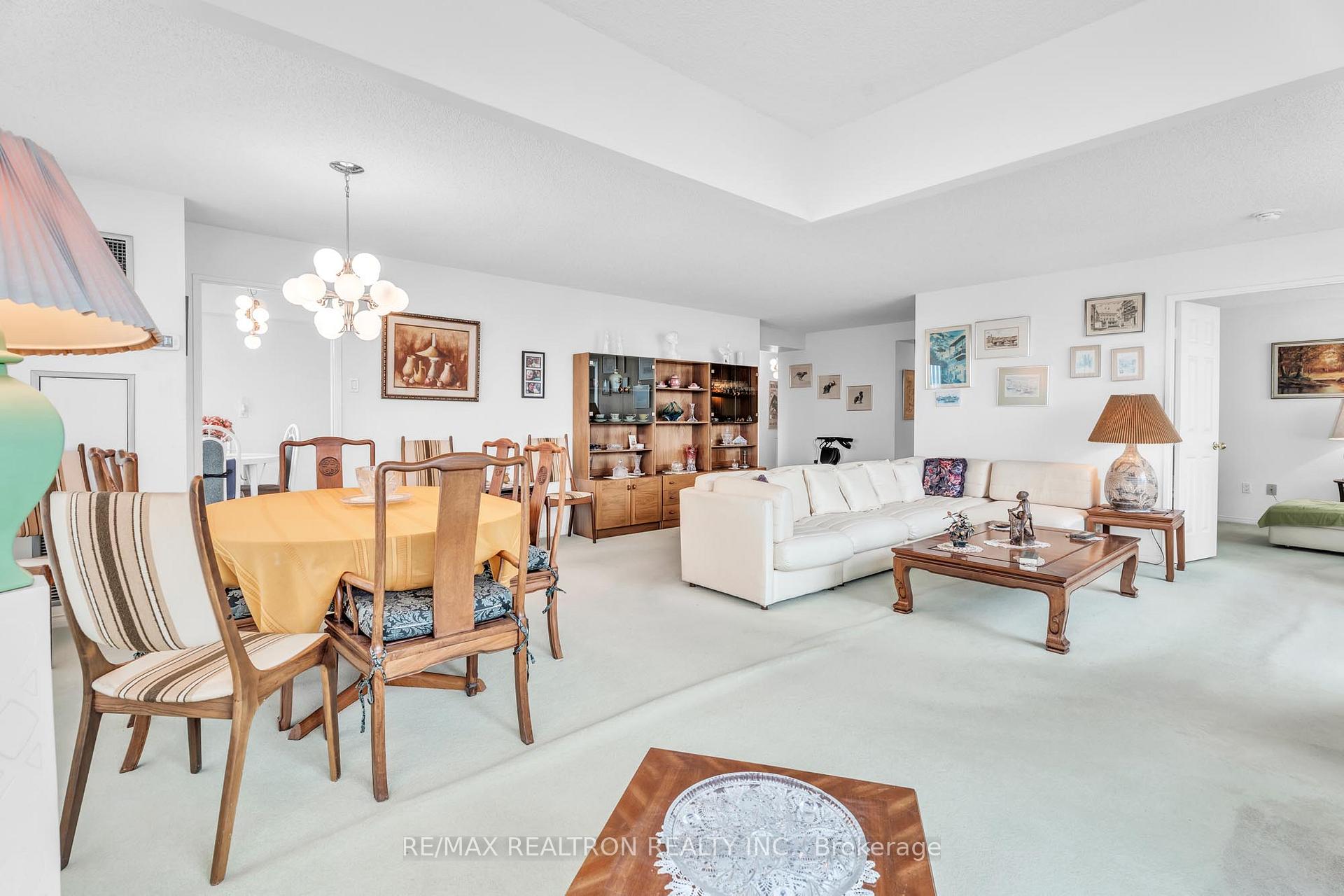 Photo 14 of Unit 411, 7825 Bayview Avenue, Markham, Aileen-Willowbrook — HOMEH