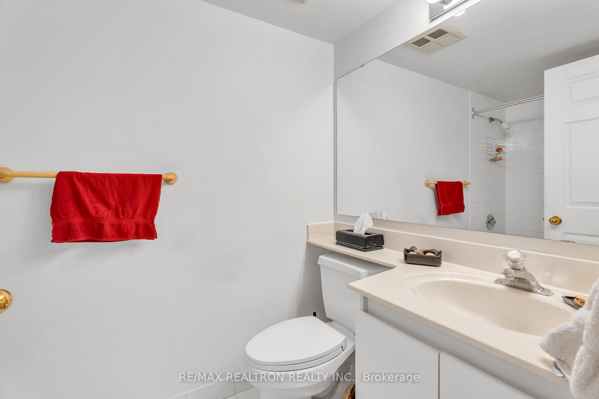 Photo 22 of Unit 411, 7825 Bayview Avenue, Markham, Aileen-Willowbrook — HOMEH