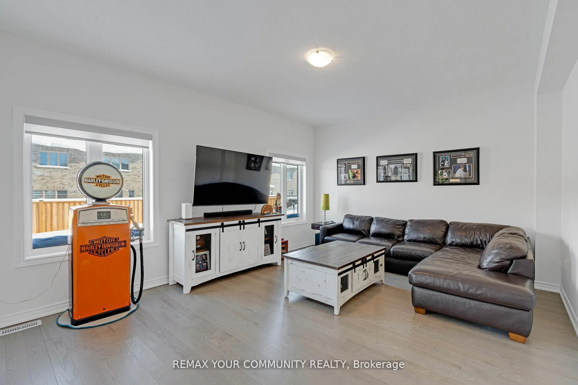 Photo 4 of 1537 Prentice Road, Innisfil, Alcona — HOMEH