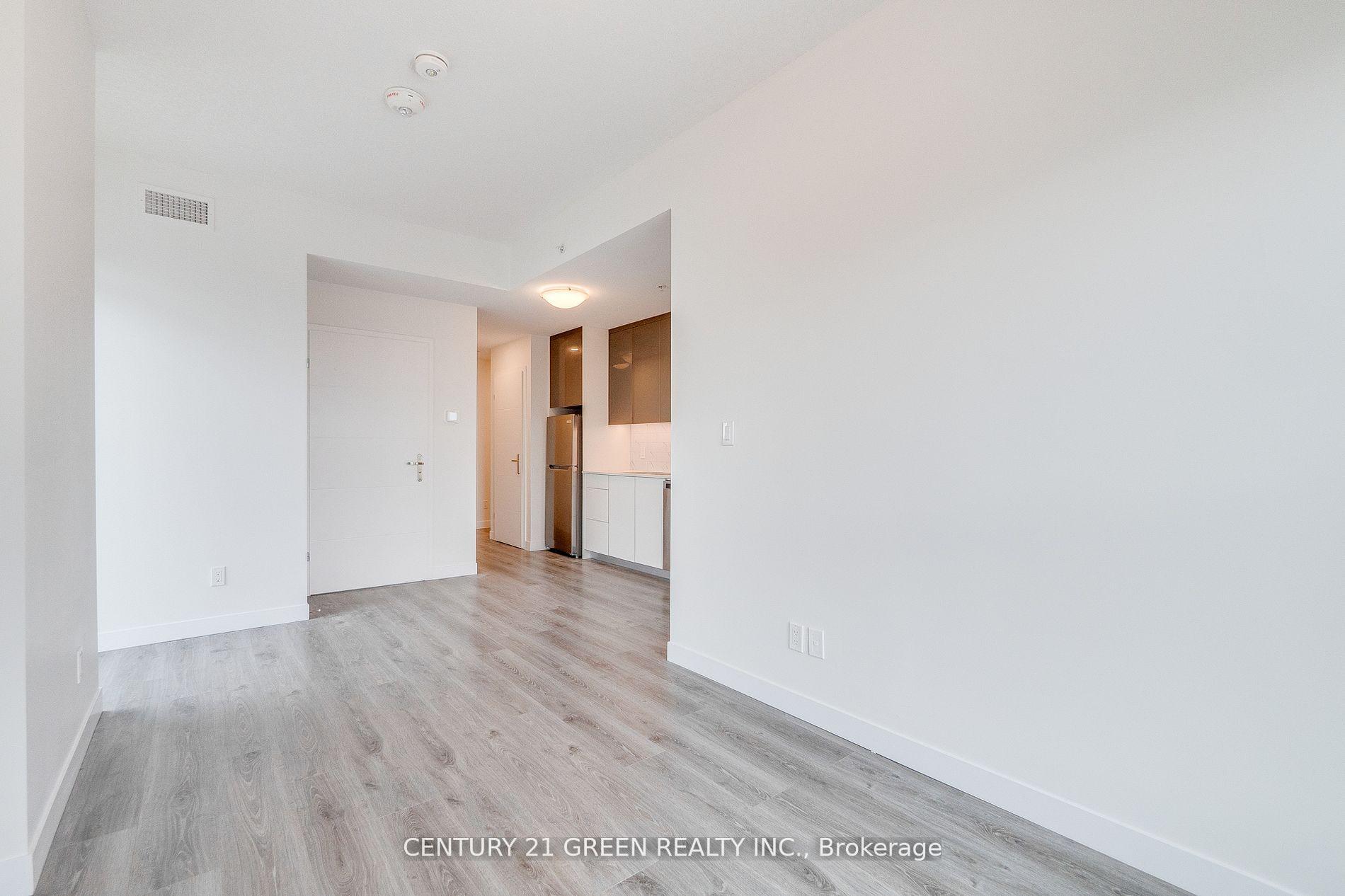 Photo 4 of Unit 1002, 60 Frederick Street, Kitchener, City Commercial Core — HOMEH