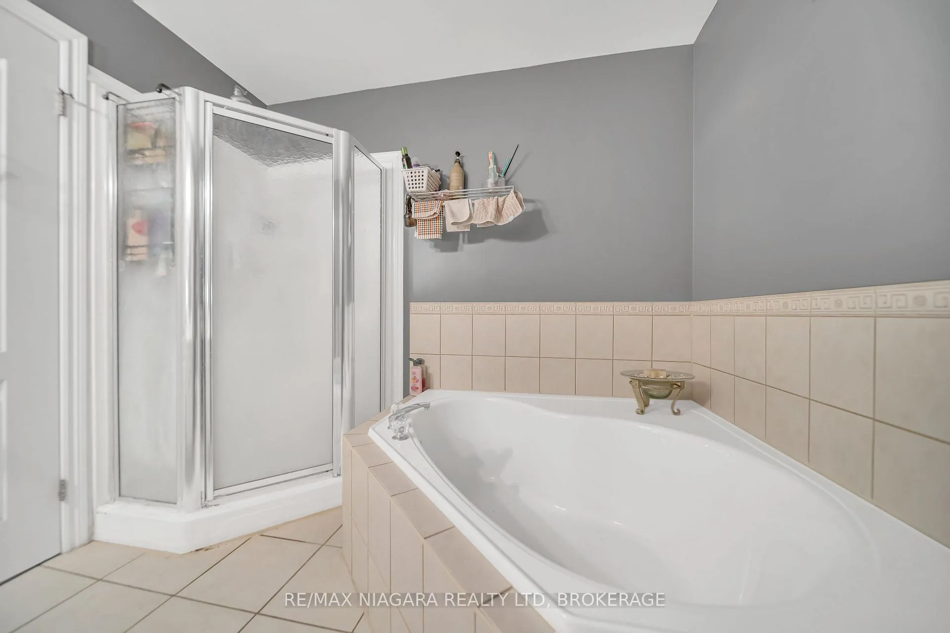 Photo 26 of Unit 81, 165 Terraview Crescent, Guelph, Kortright West — HOMEH