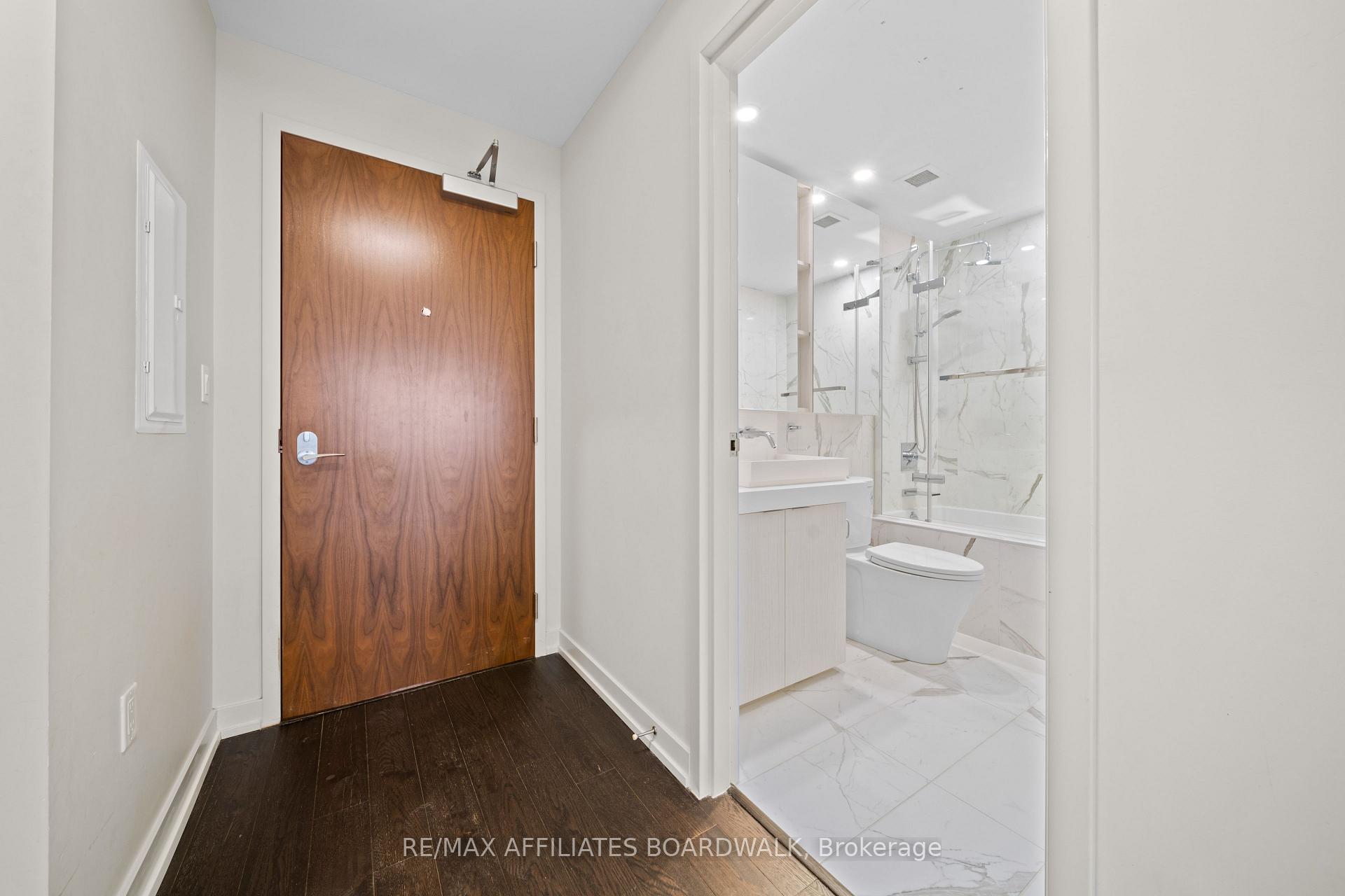 Photo 4 of Unit 706, 101 Queen Street, Ottawa, Ottawa Centre — HOMEH