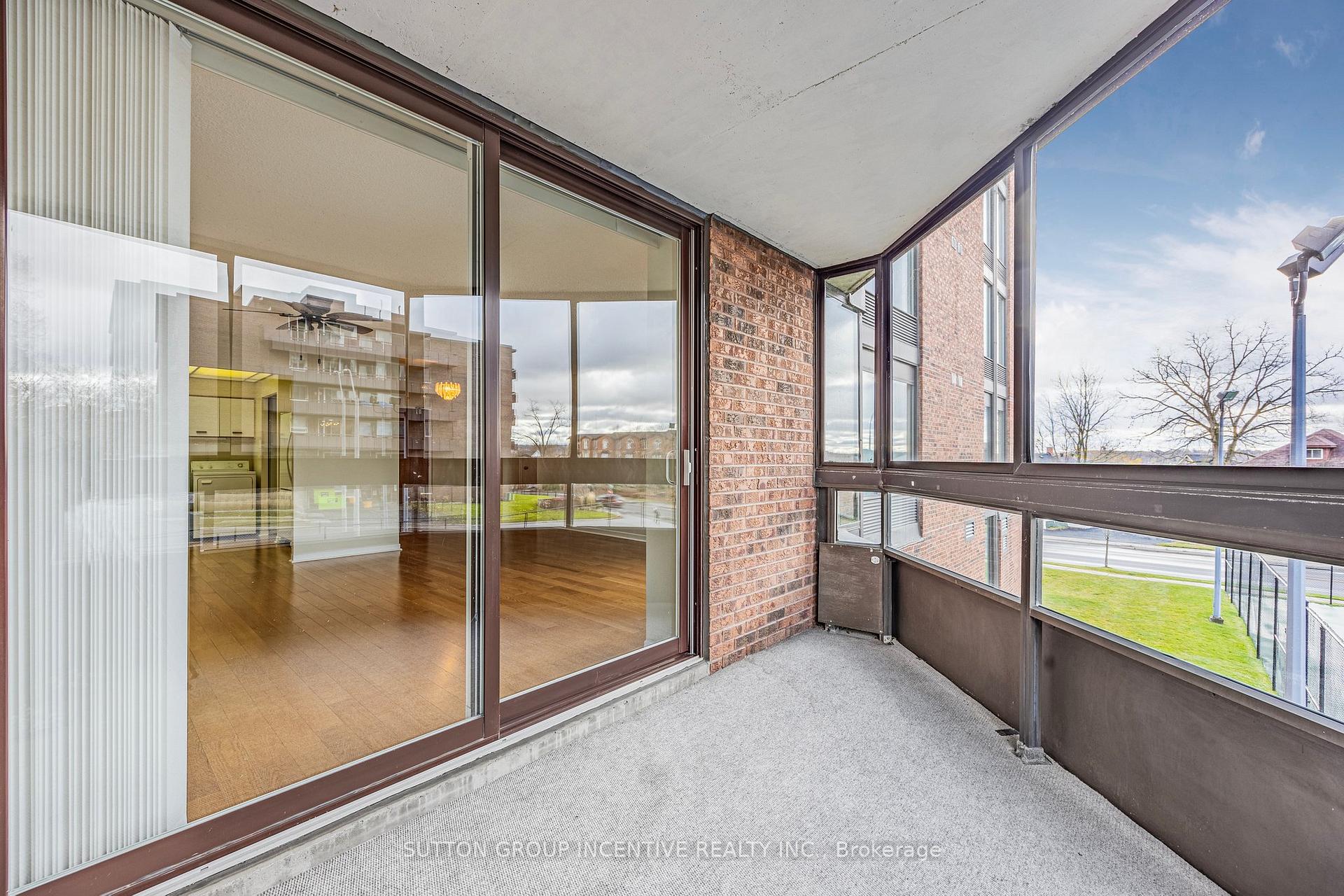 Photo 8 of Unit 104, 181 Collier Street, Barrie, North Shore — HOMEH