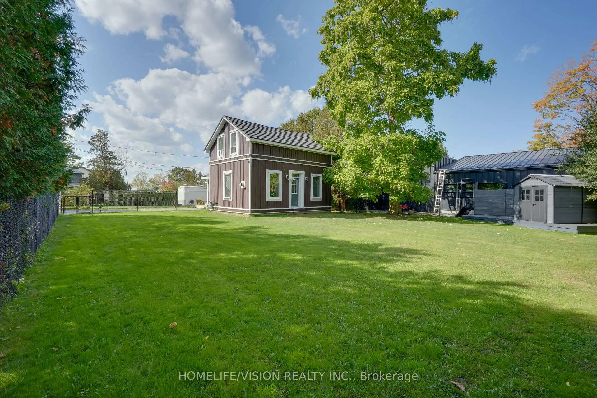 Photo 5 of 65 Bolster Lane, Georgina, Pefferlaw — HOMEH