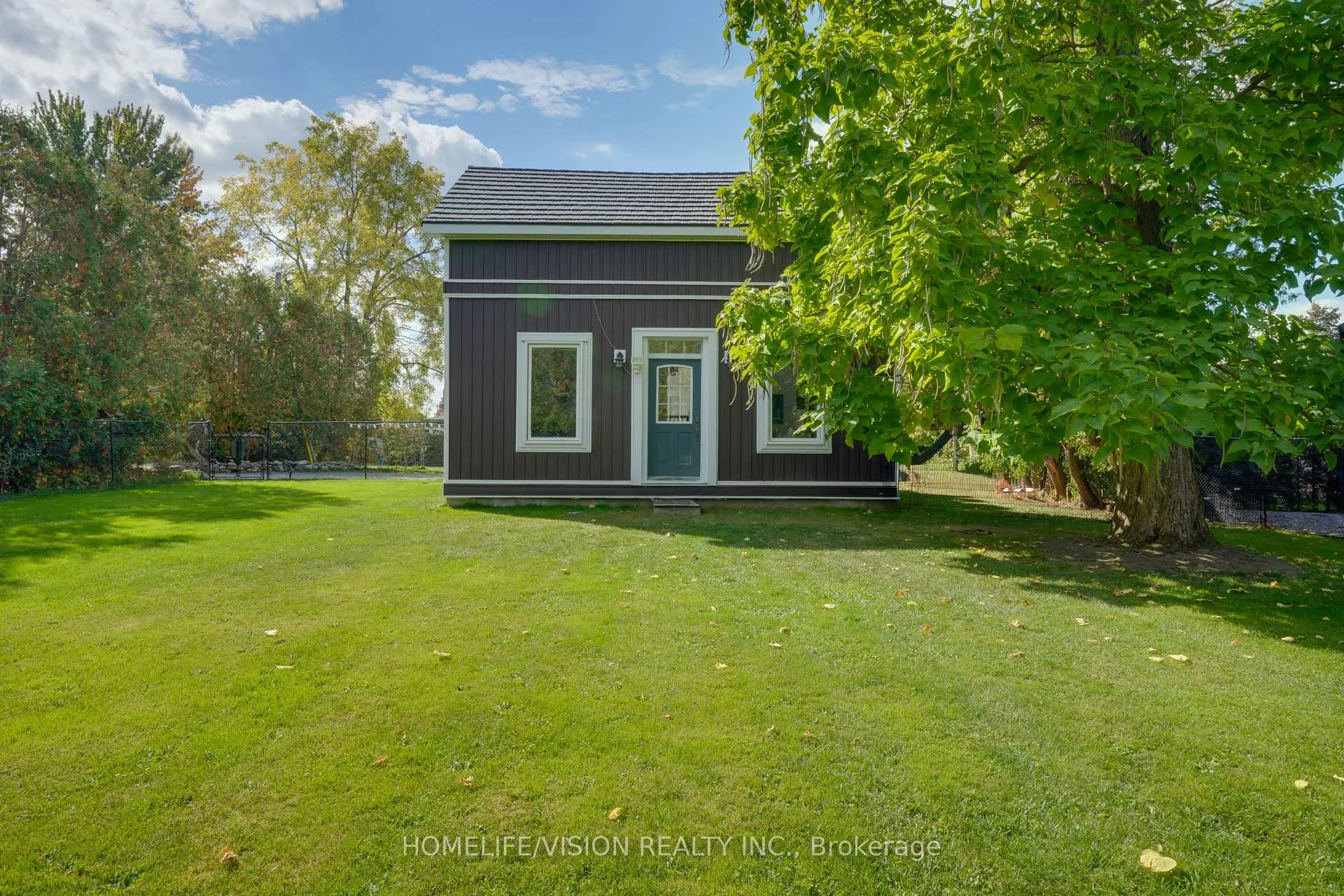 Photo 6 of 65 Bolster Lane, Georgina, Pefferlaw — HOMEH