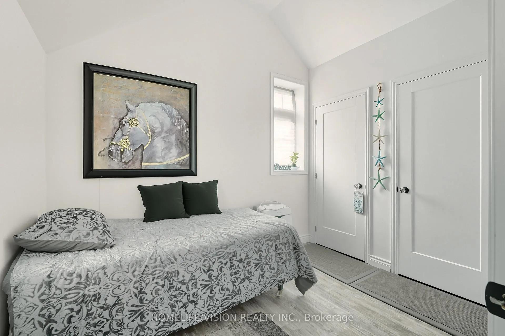 Photo 42 of 65 Bolster Lane, Georgina, Pefferlaw — HOMEH