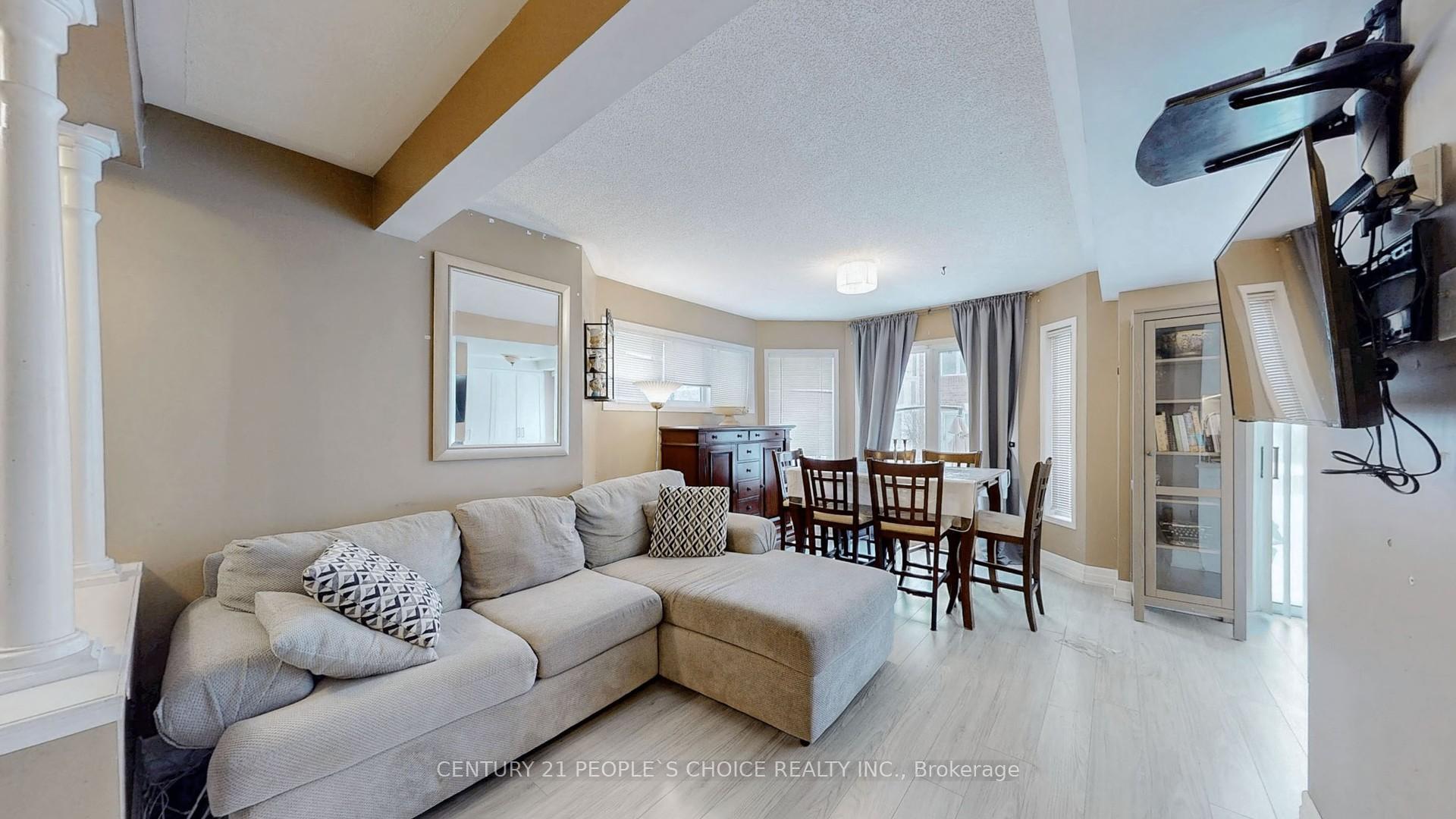 Photo 5 of Unit 136, 18 Clark Avenue, Vaughan, Crestwood-Springfarm-Yorkhill — HOMEH