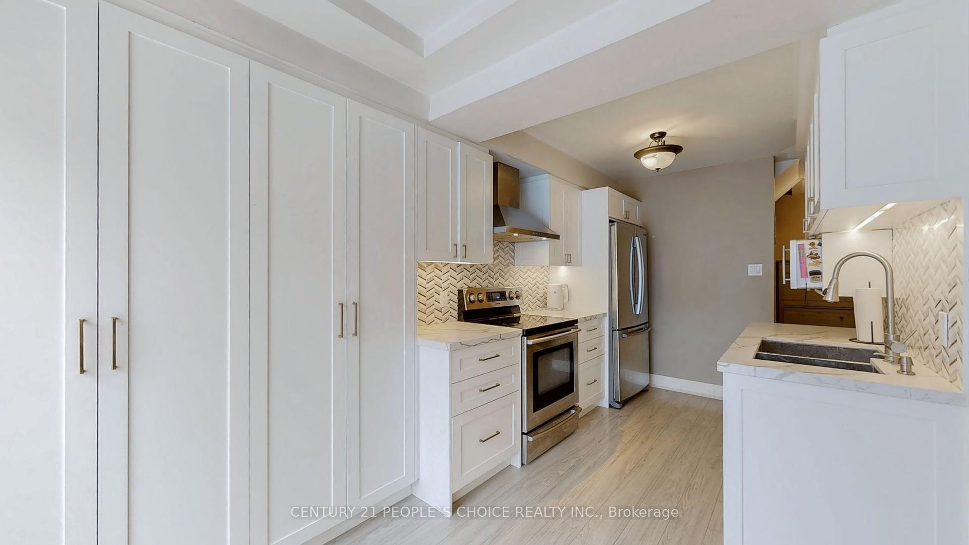 Photo 14 of Unit 136, 18 Clark Avenue, Vaughan, Crestwood-Springfarm-Yorkhill — HOMEH